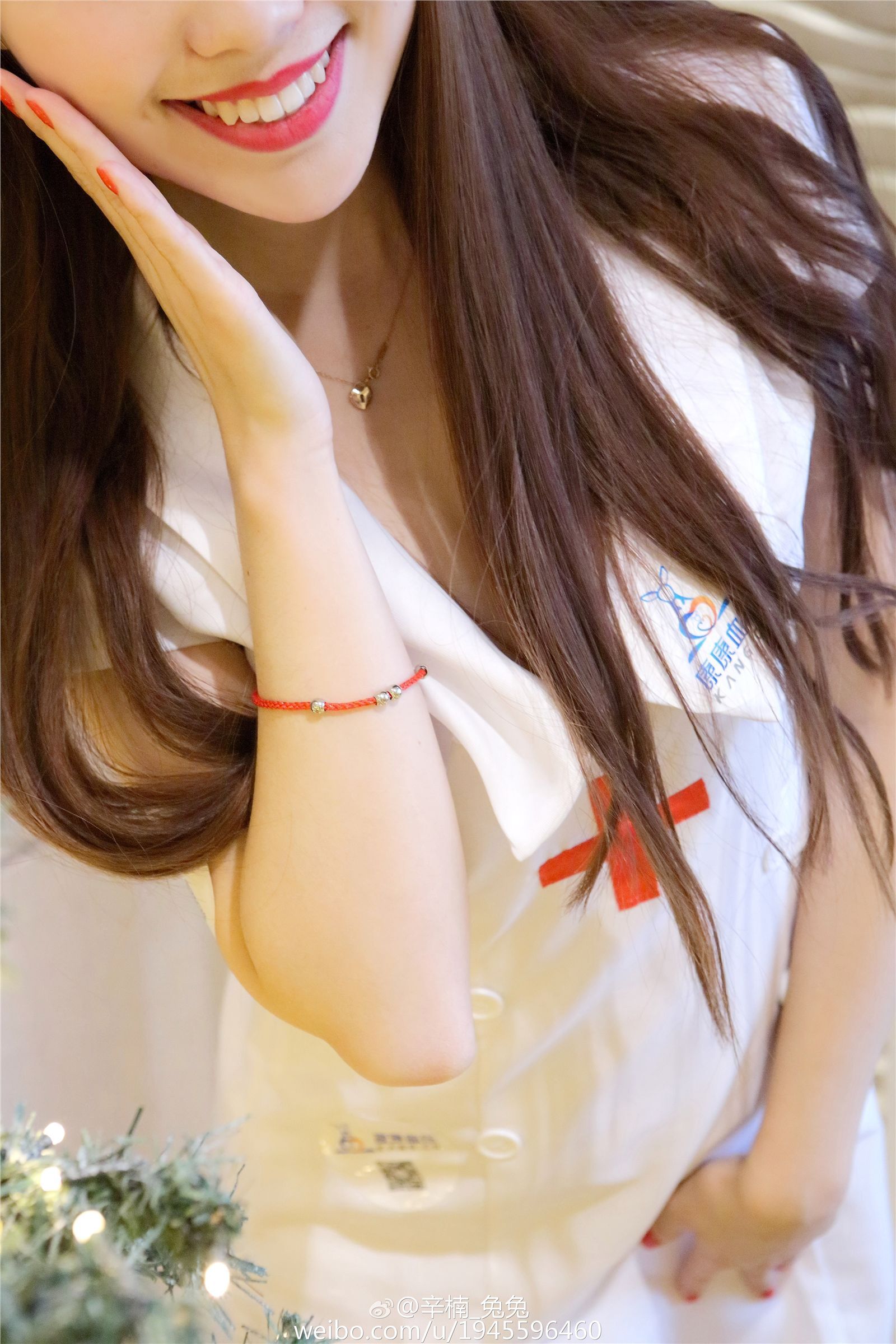 美女如云白衣美女车模辛楠兔兔微博图集