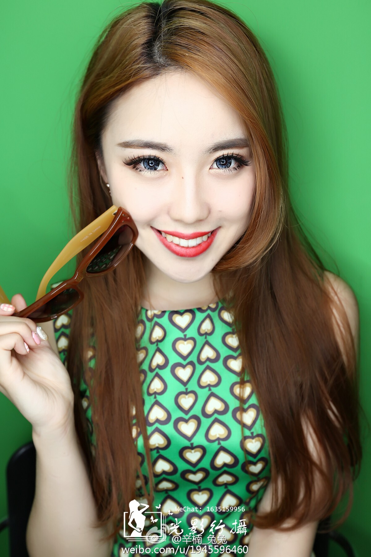 美女如云白衣美女车模辛楠兔兔微博图集2