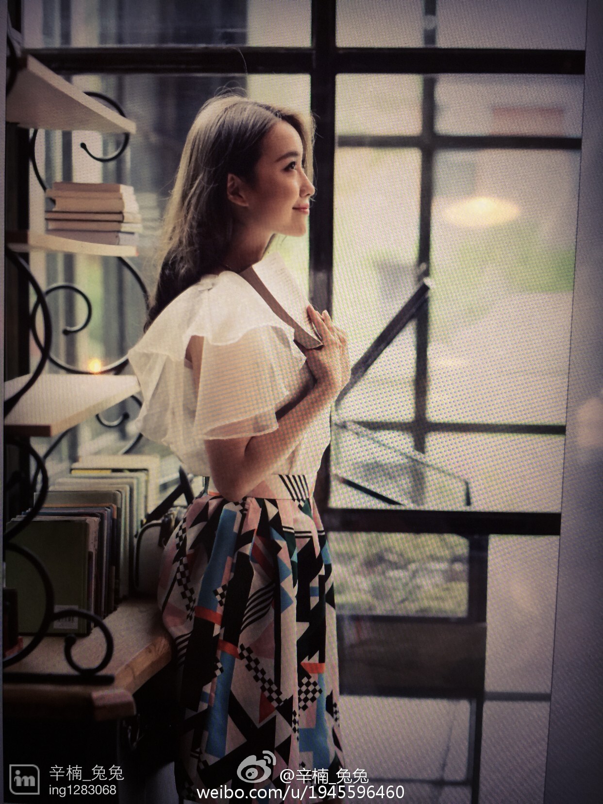 美女如云白衣美女车模辛楠兔兔微博图集2