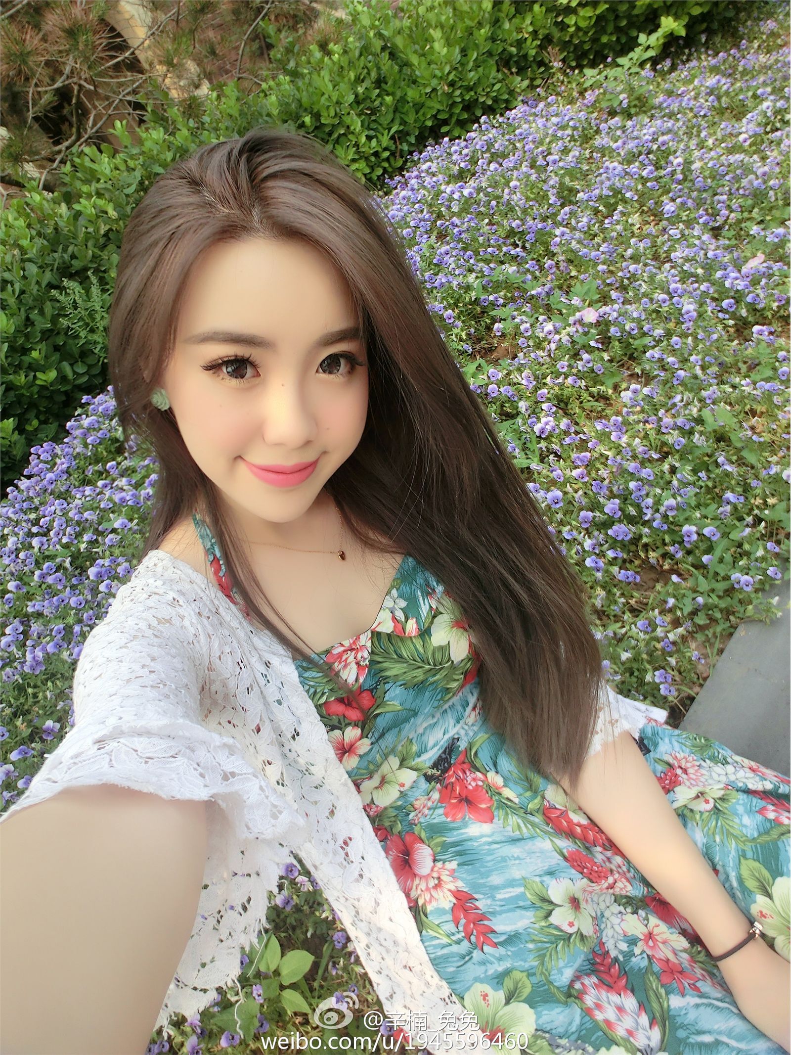 美女如云白衣美女车模辛楠兔兔微博图集2