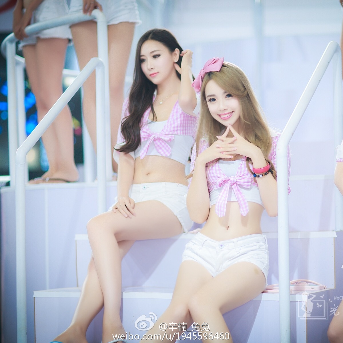 美女如云白衣美女车模辛楠兔兔微博图集2