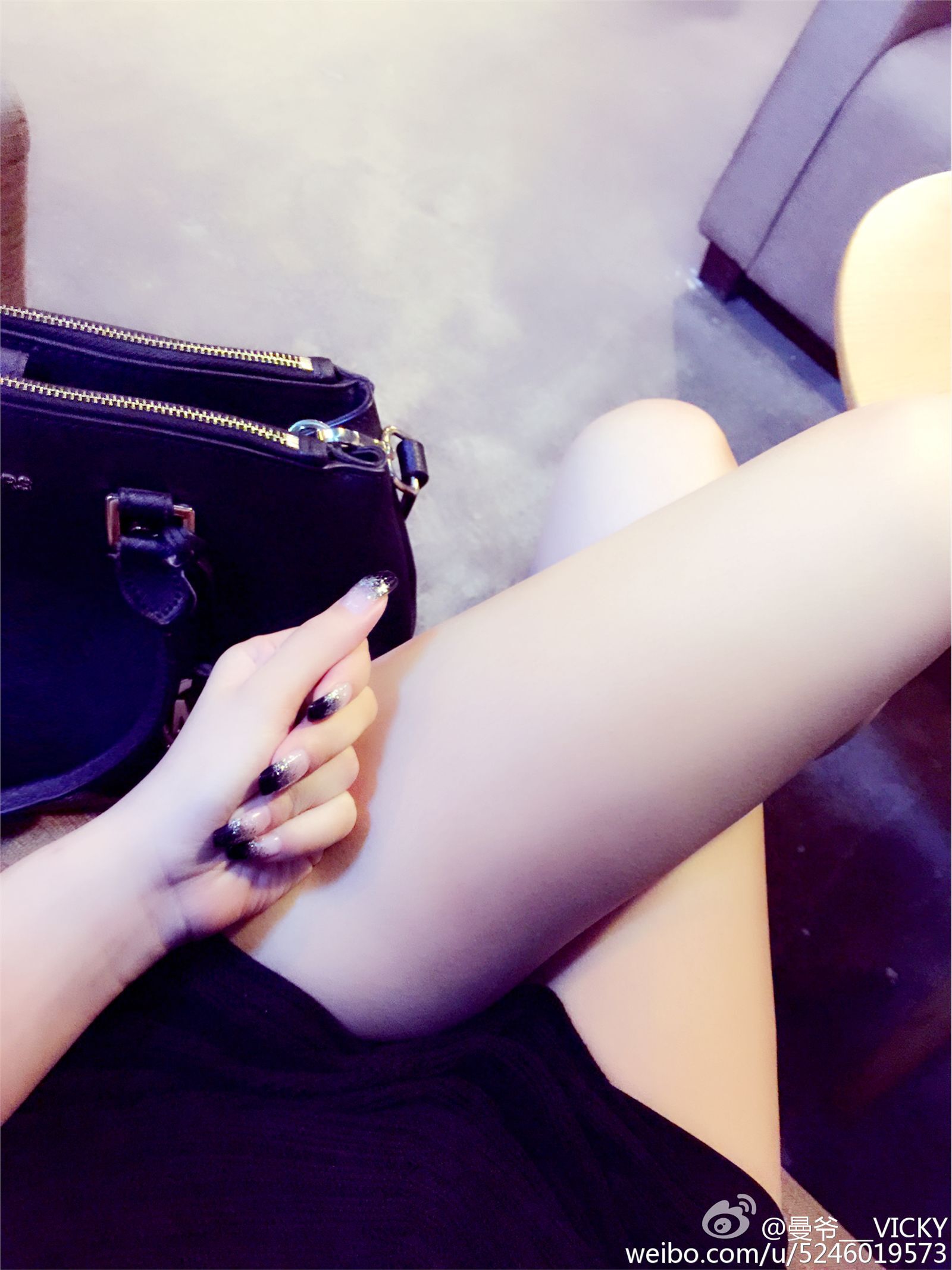 AISS爱丝模特曼宝宝微博写真照 1