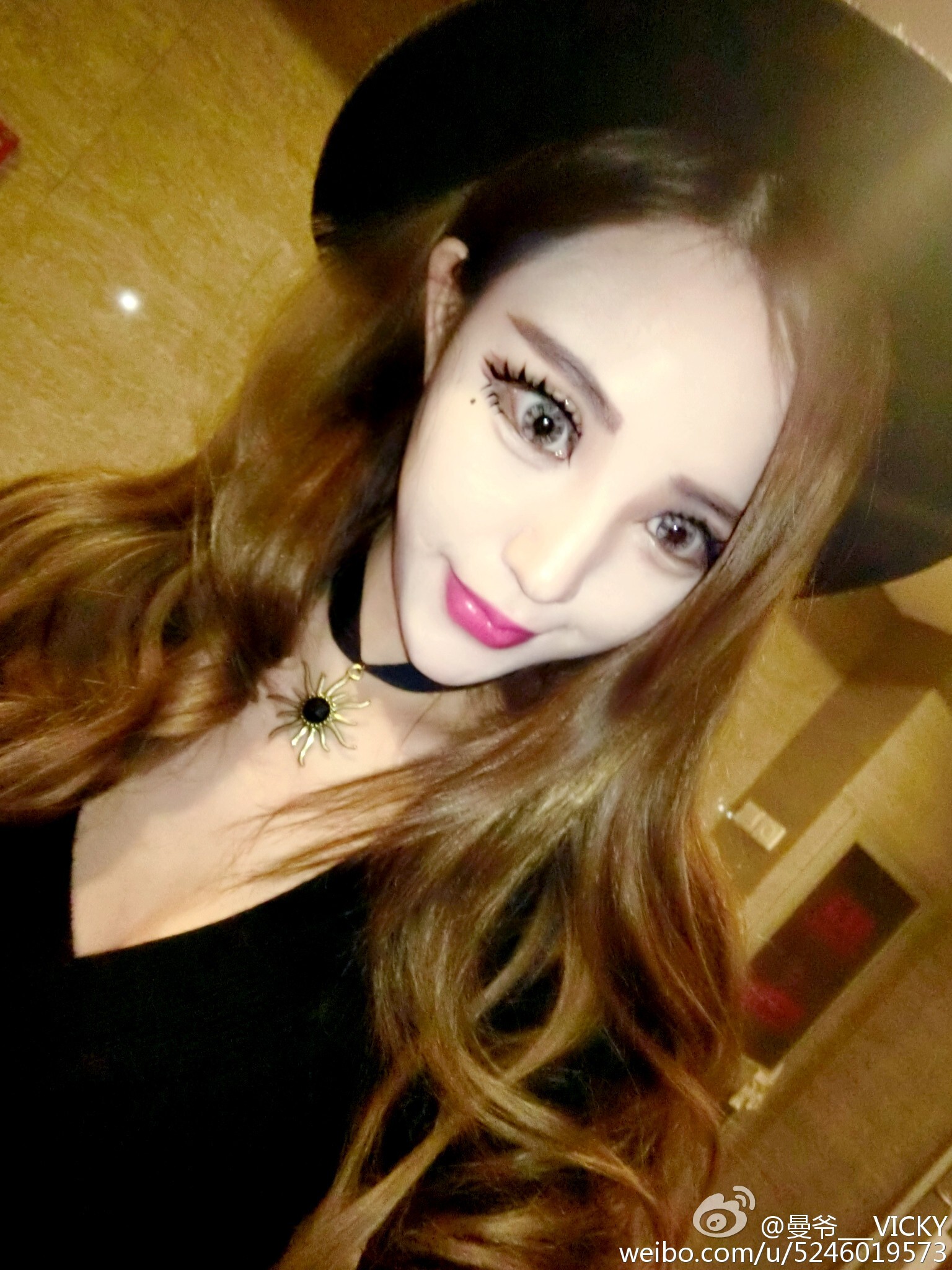 AISS爱丝模特曼宝宝微博写真照 1