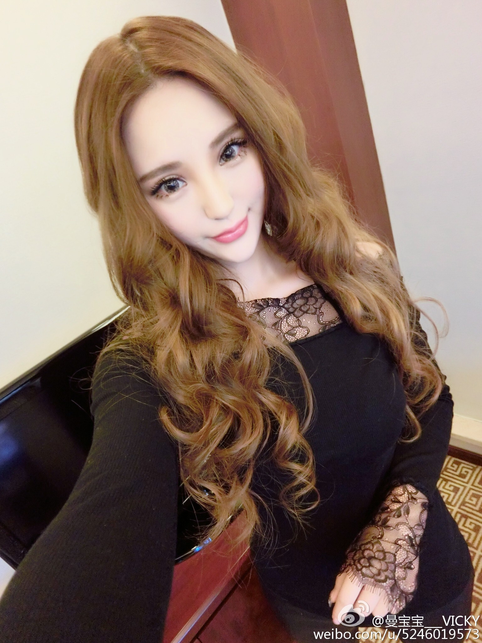 AISS爱丝模特曼宝宝微博写真照 1