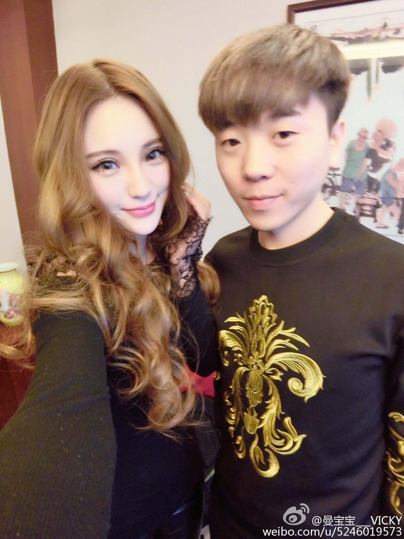 AISS爱丝模特曼宝宝微博写真照 1