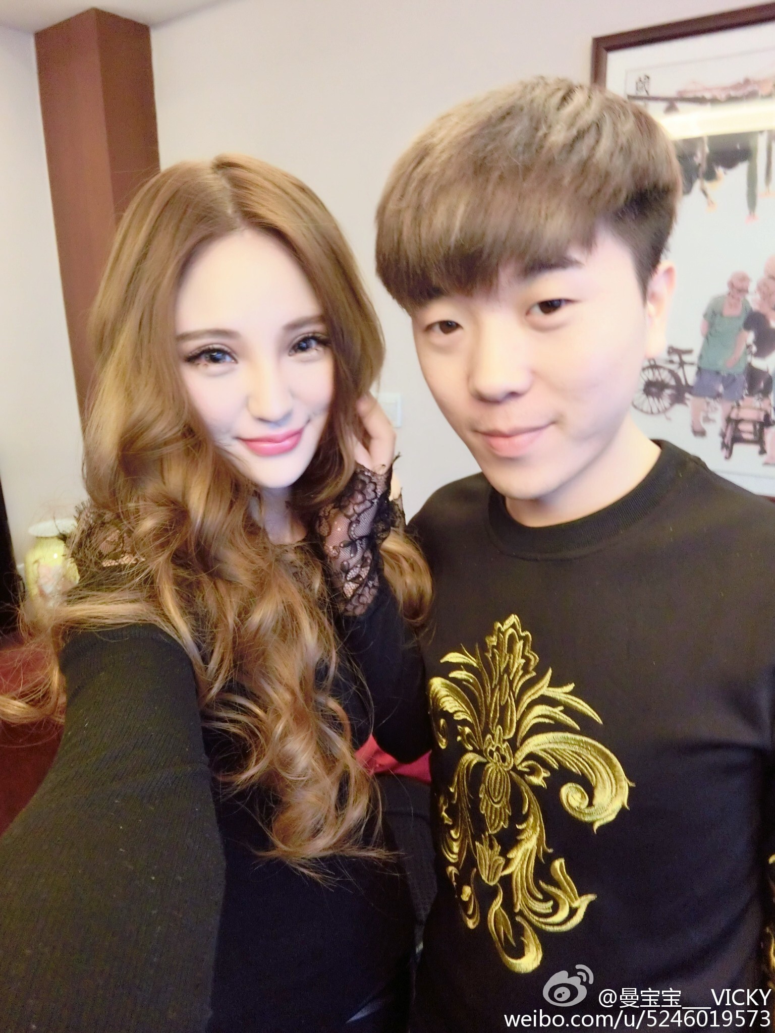 AISS爱丝模特曼宝宝微博写真照 1