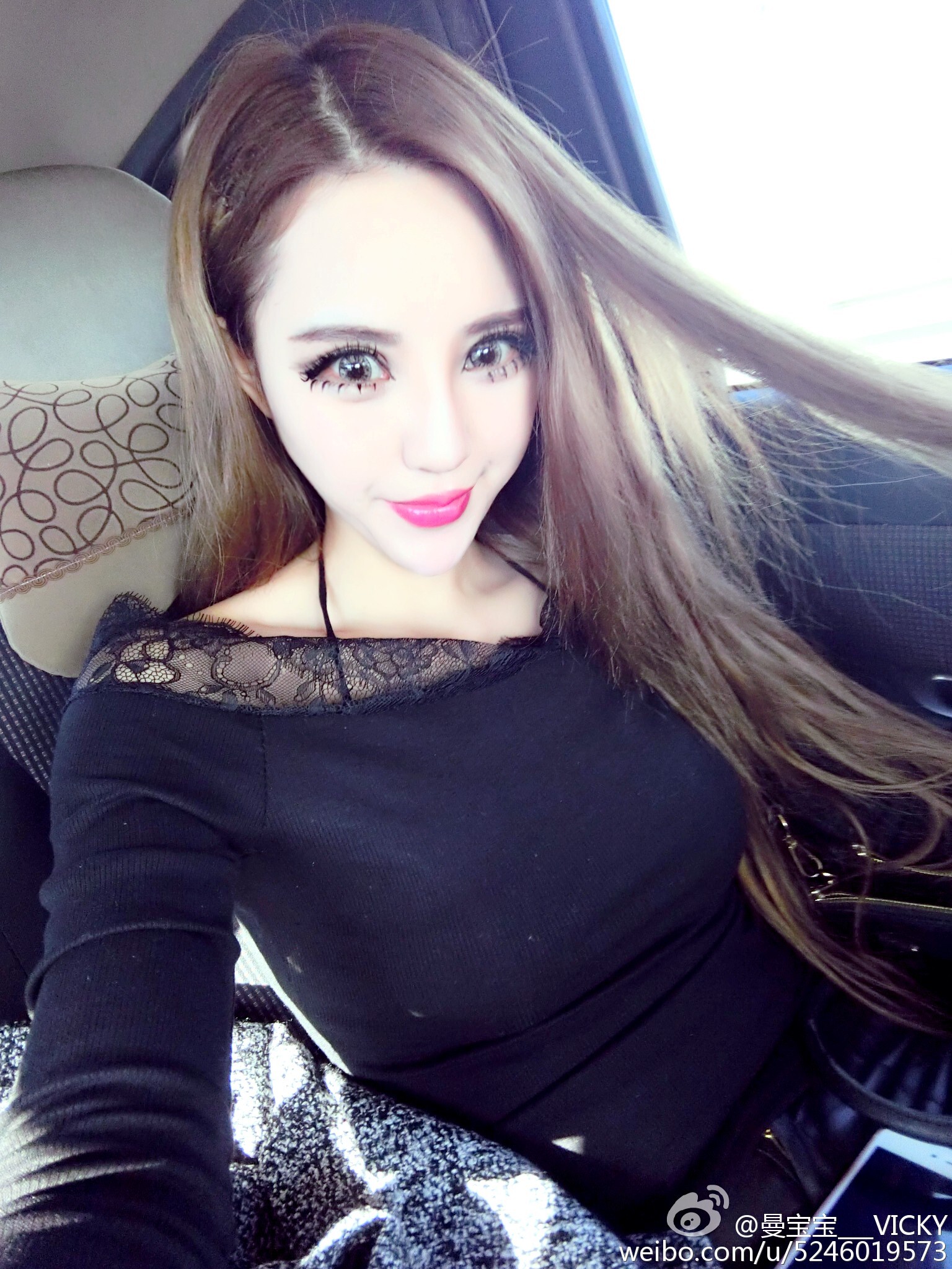 AISS爱丝模特曼宝宝微博写真照 1