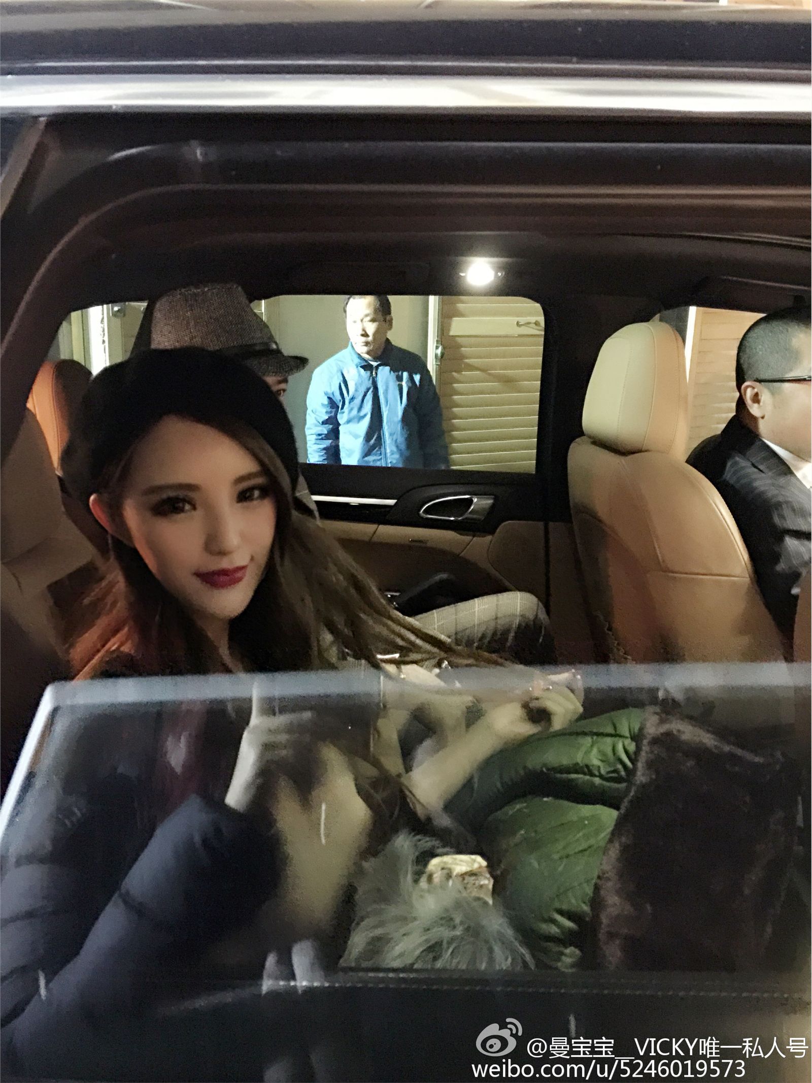 AISS爱丝模特曼宝宝微博写真照 1