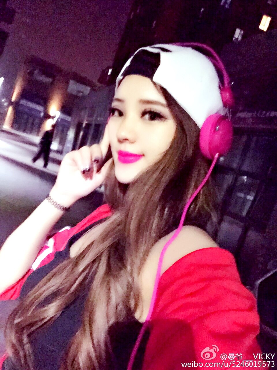 AISS爱丝模特曼宝宝微博写真照 2