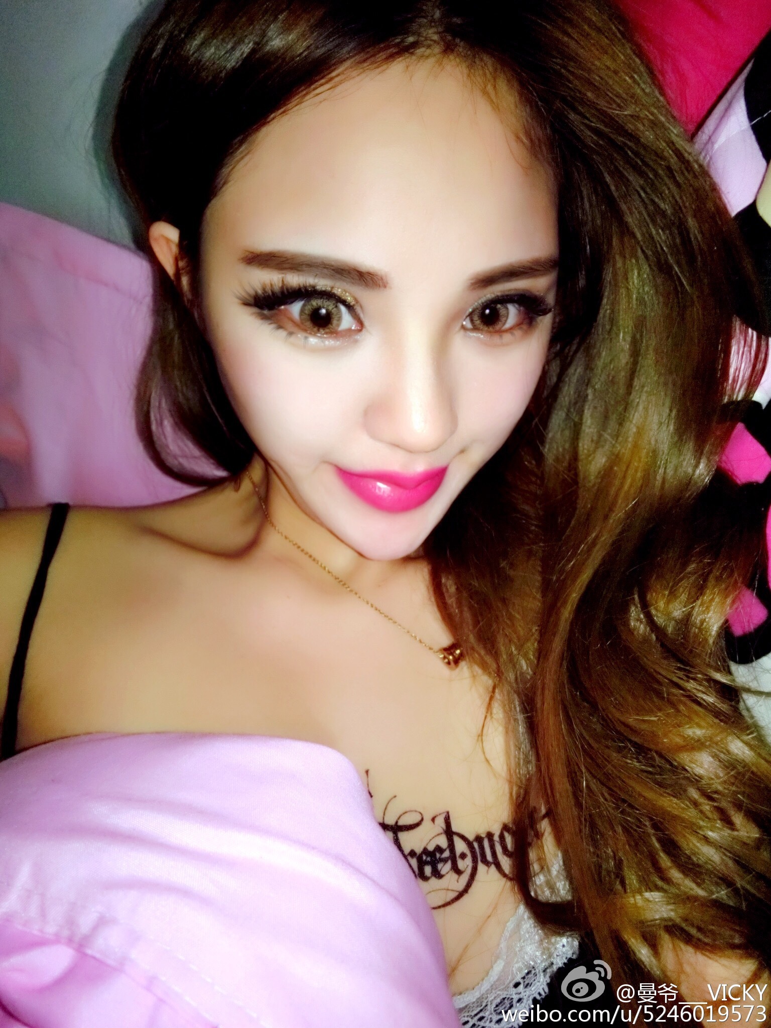 AISS爱丝模特曼宝宝微博写真照 3