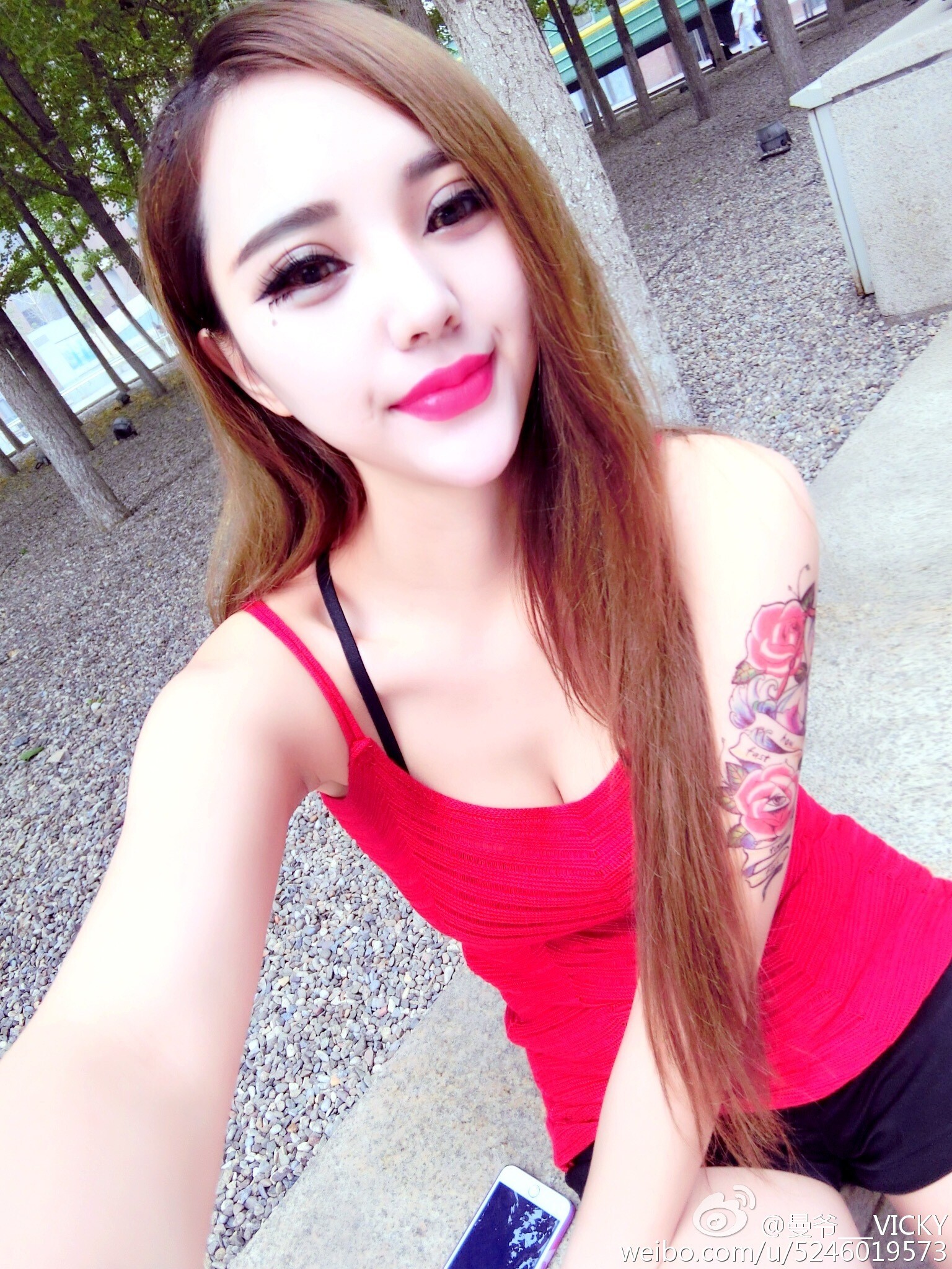 AISS爱丝模特曼宝宝微博写真照 3