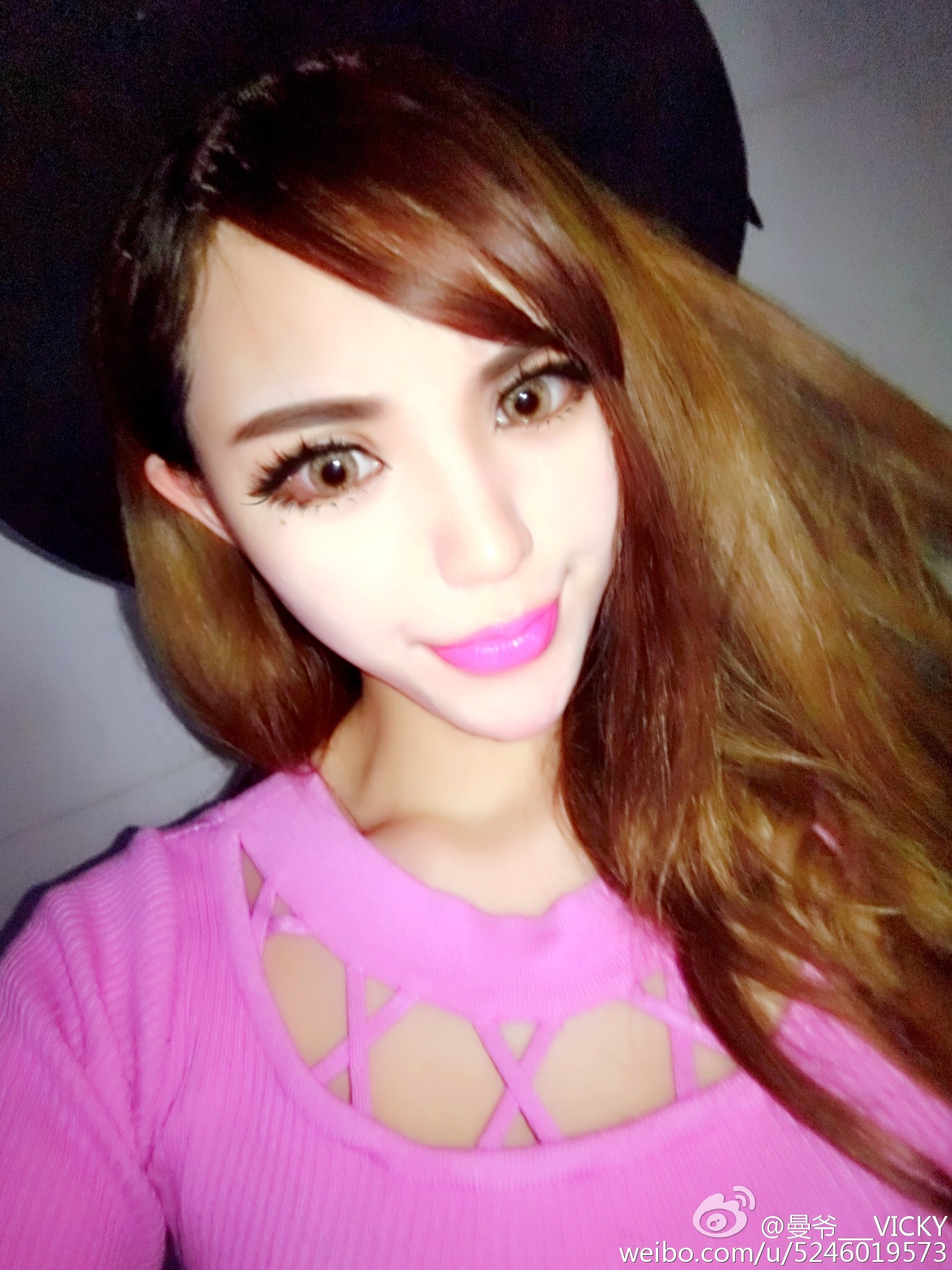 AISS爱丝模特曼宝宝微博写真照 3