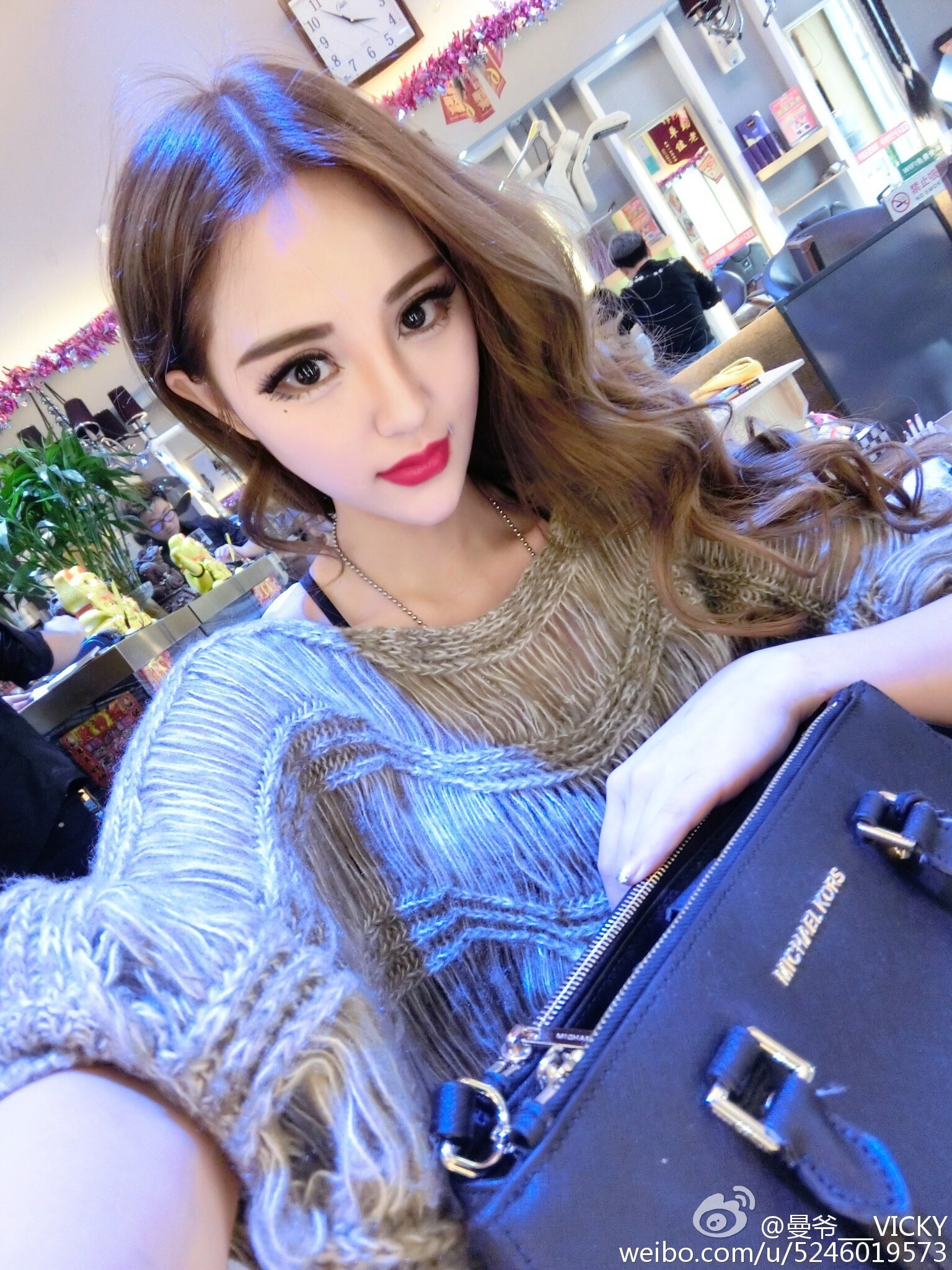 AISS爱丝模特曼宝宝微博写真照 3