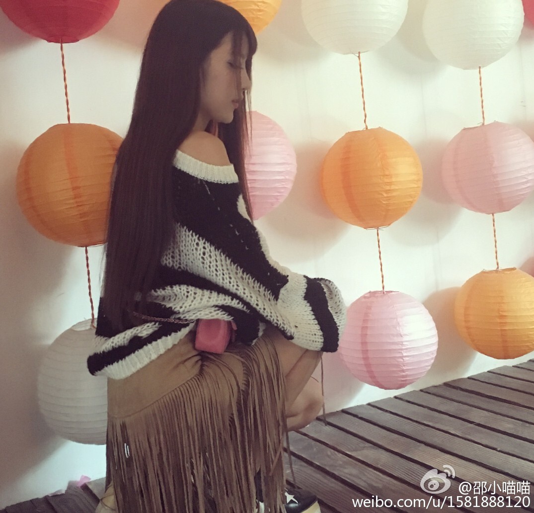 游戏Showgirl邵小喵喵 微博生活照合集