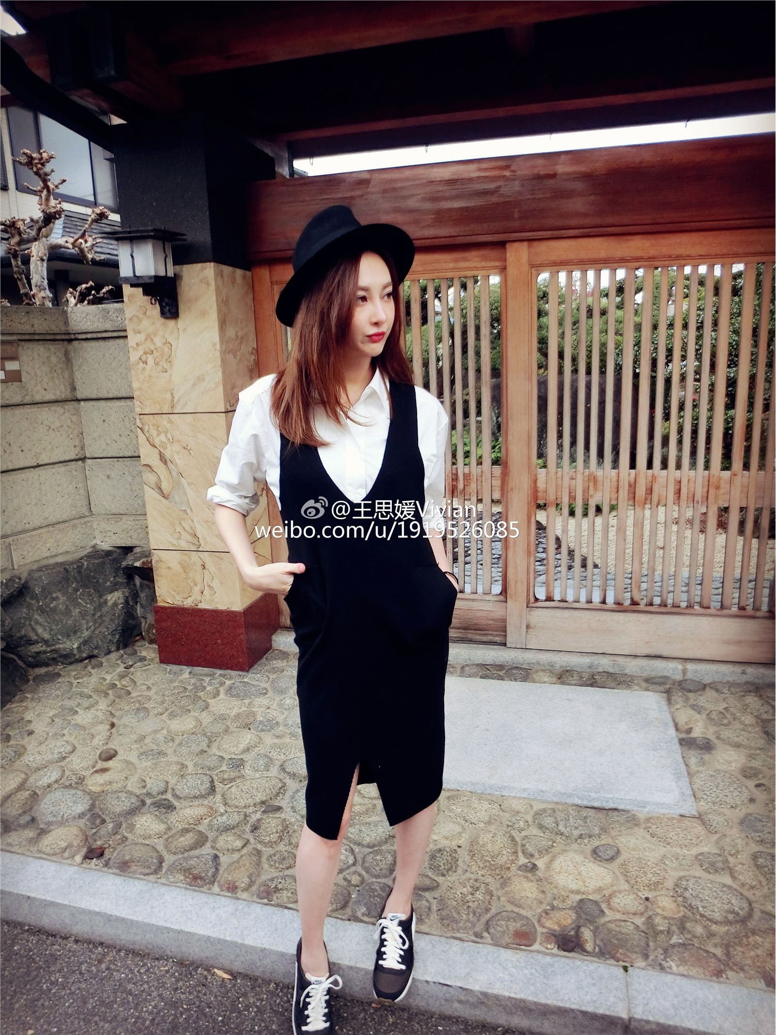 网络红人王思媛Vivian微博自拍写真合集 1