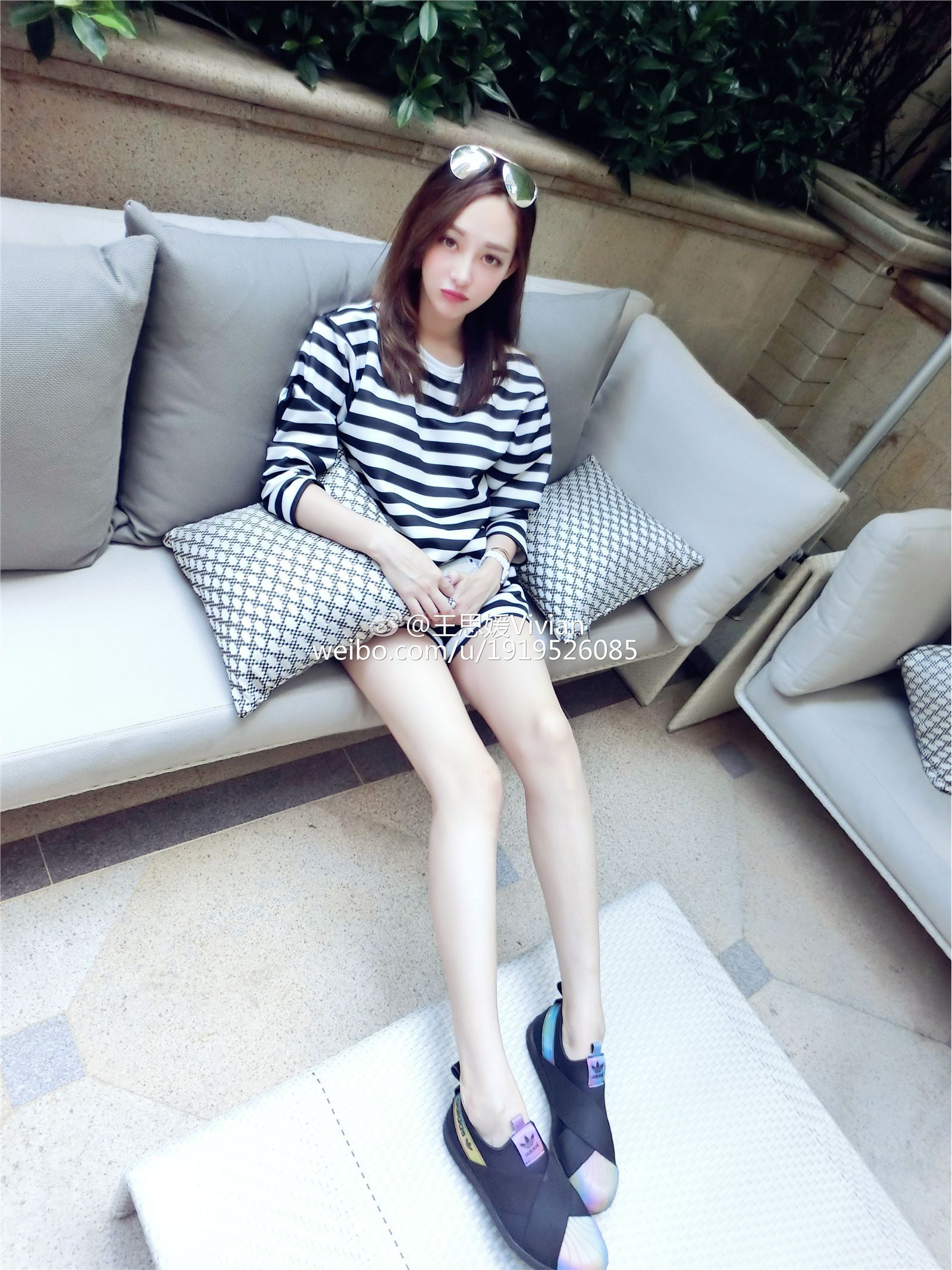 网络红人王思媛Vivian微博自拍写真合集 1