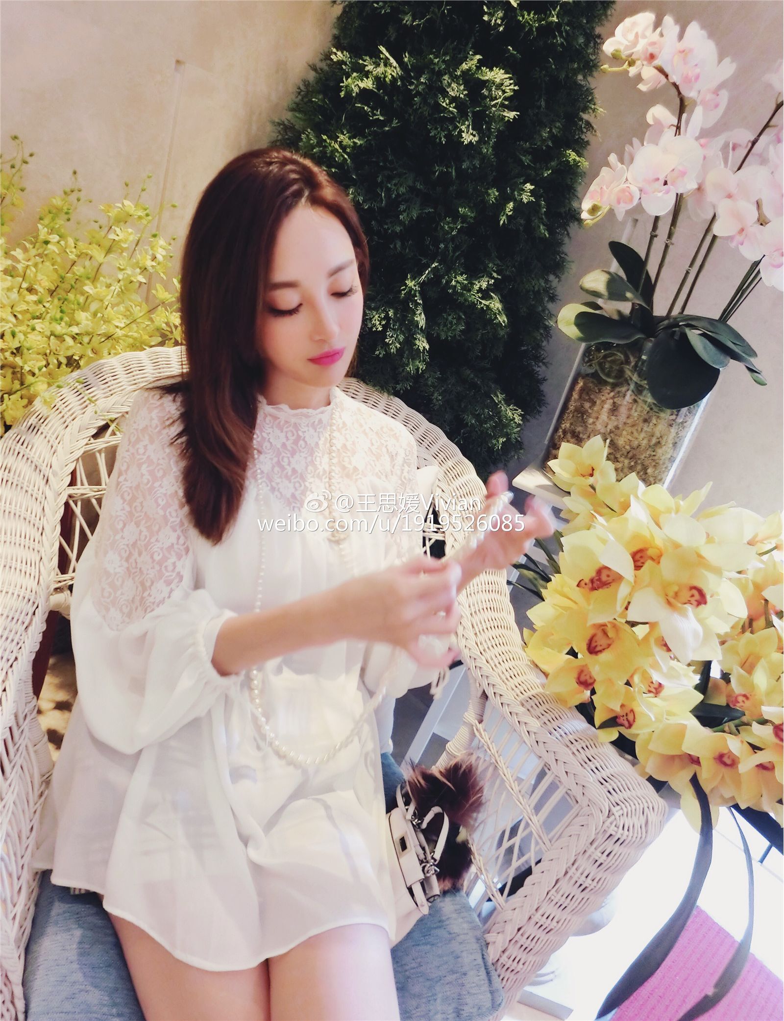 网络红人王思媛Vivian微博自拍写真合集 1