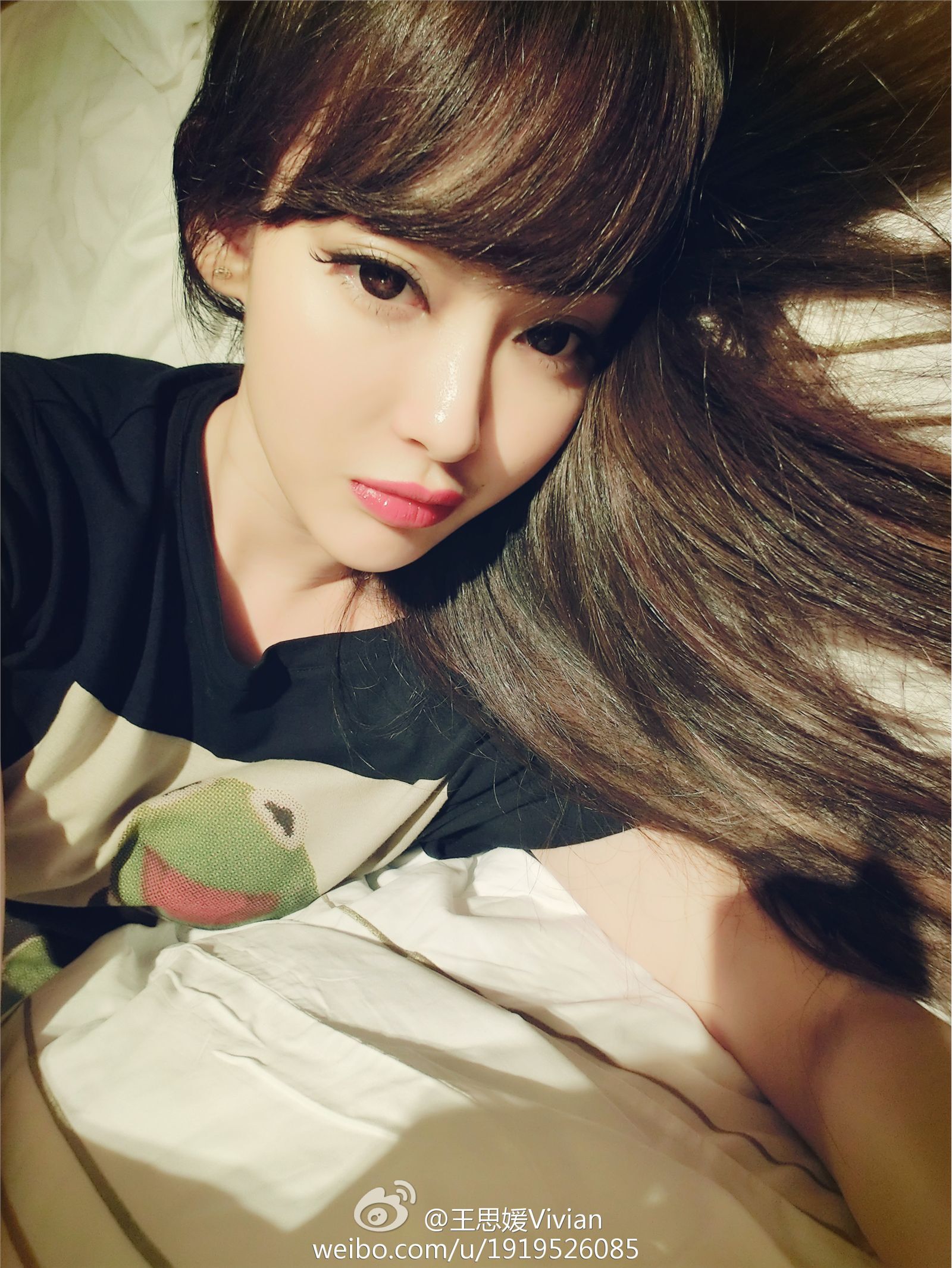 网络红人王思媛Vivian微博自拍写真合集 1
