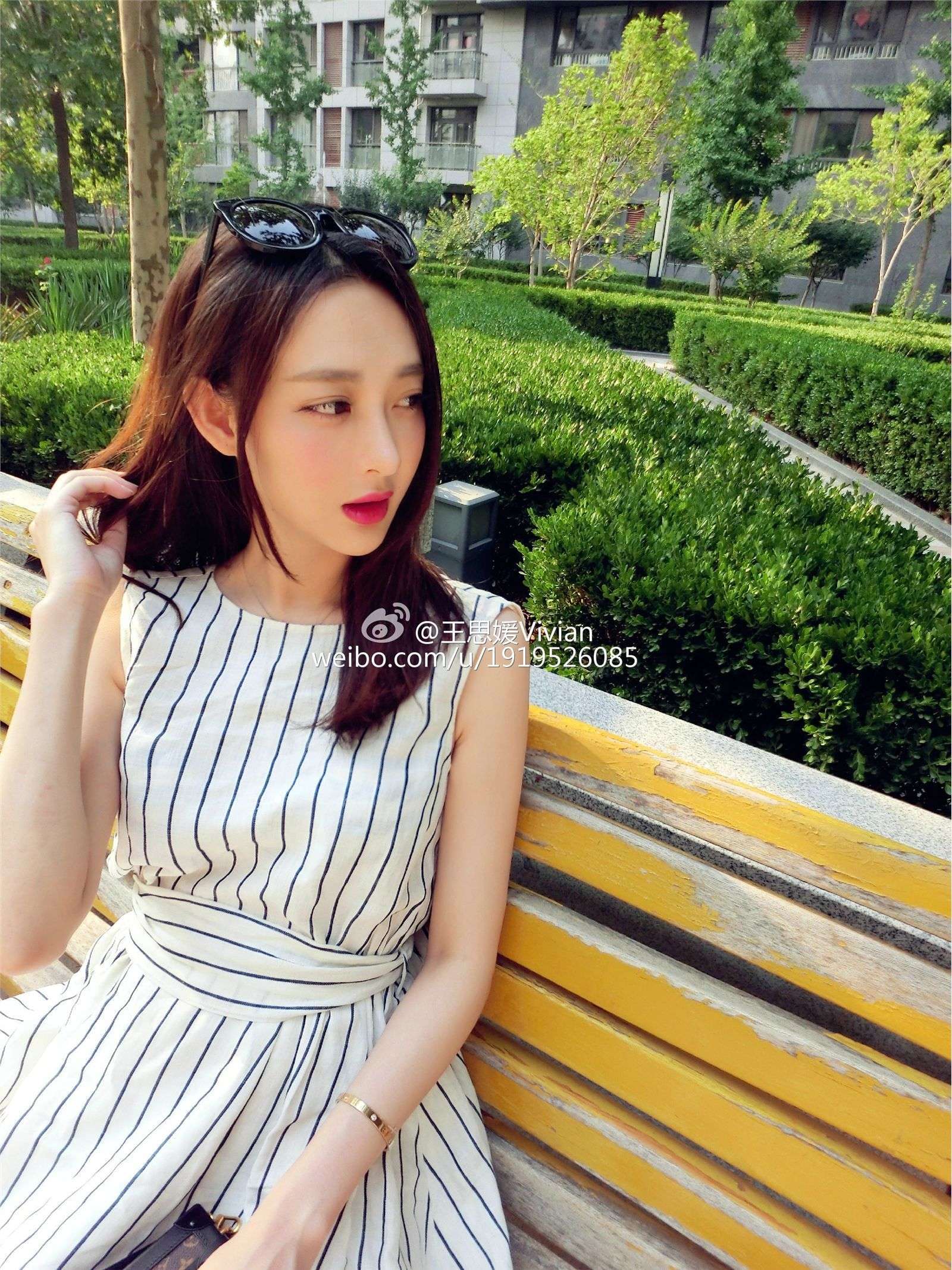 网络红人王思媛Vivian微博自拍写真合集 1