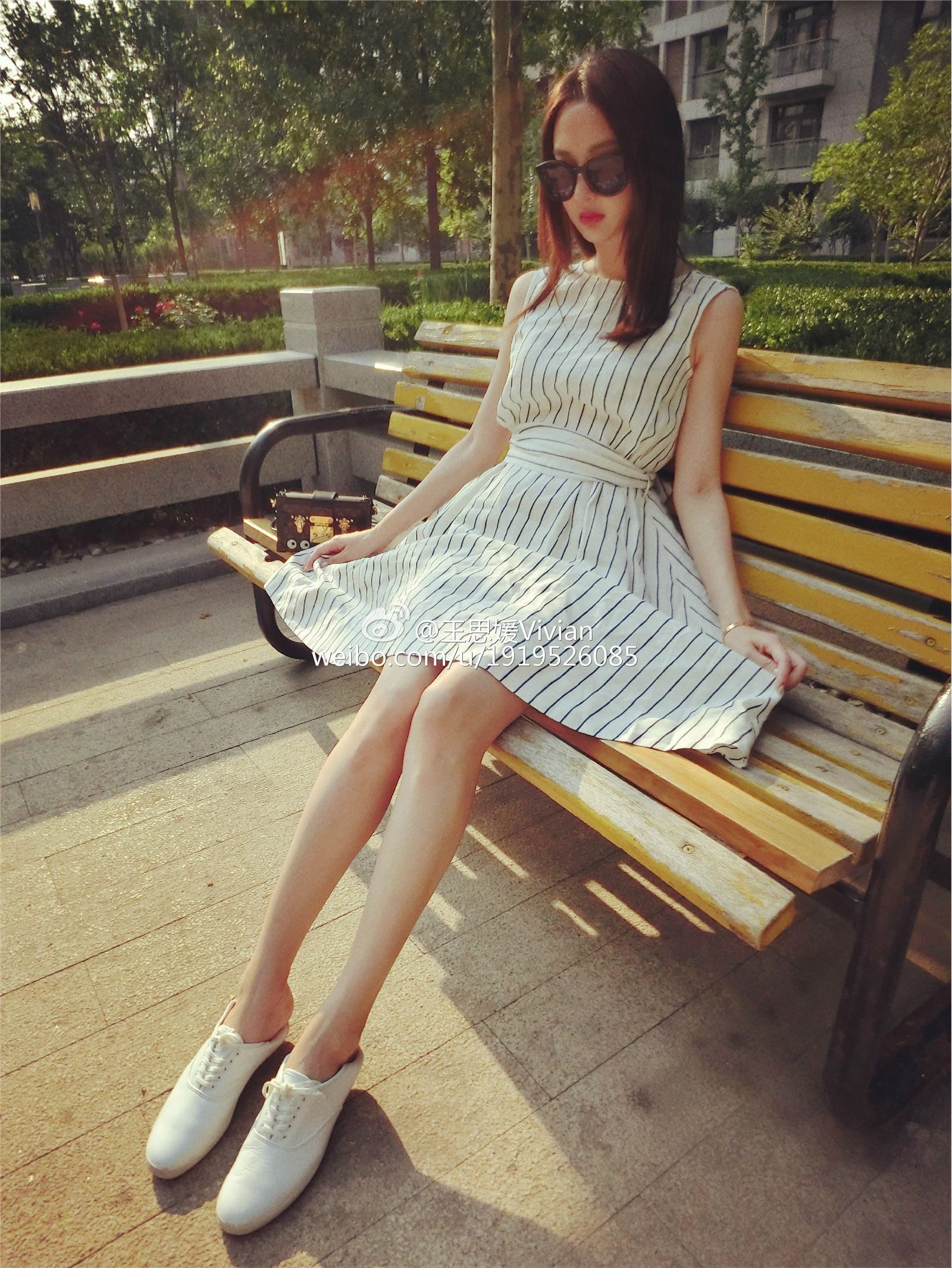 网络红人王思媛Vivian微博自拍写真合集 1