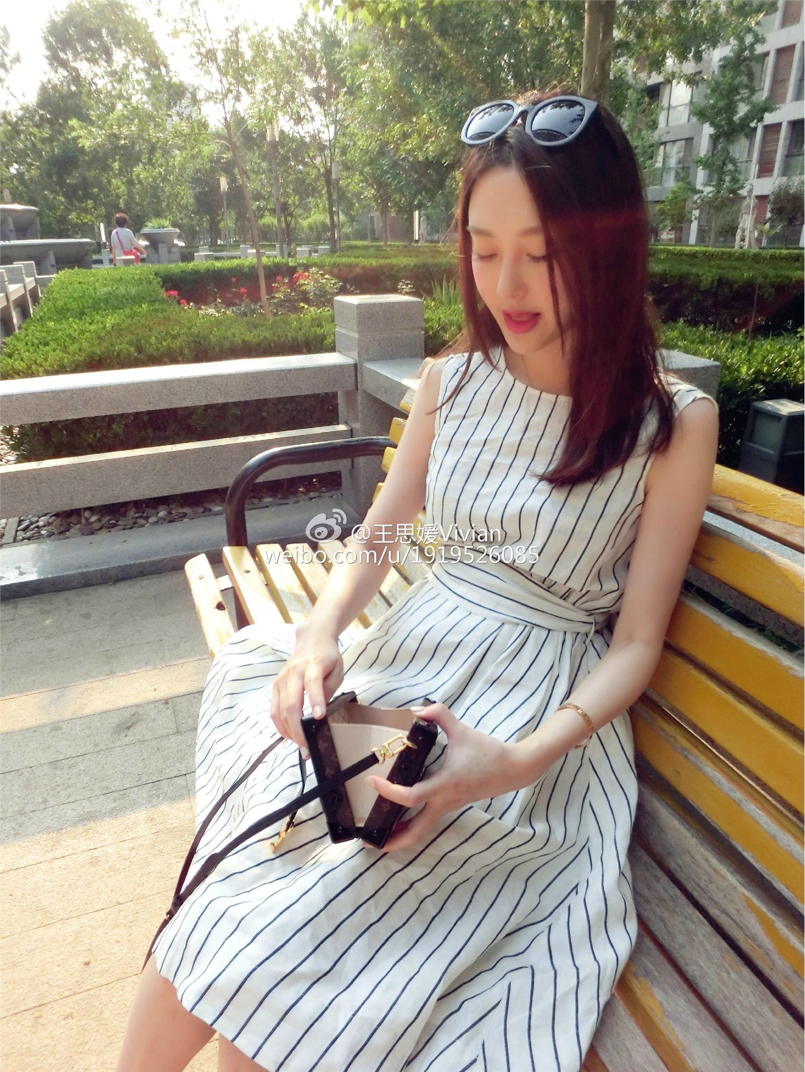 网络红人王思媛Vivian微博自拍写真合集 1