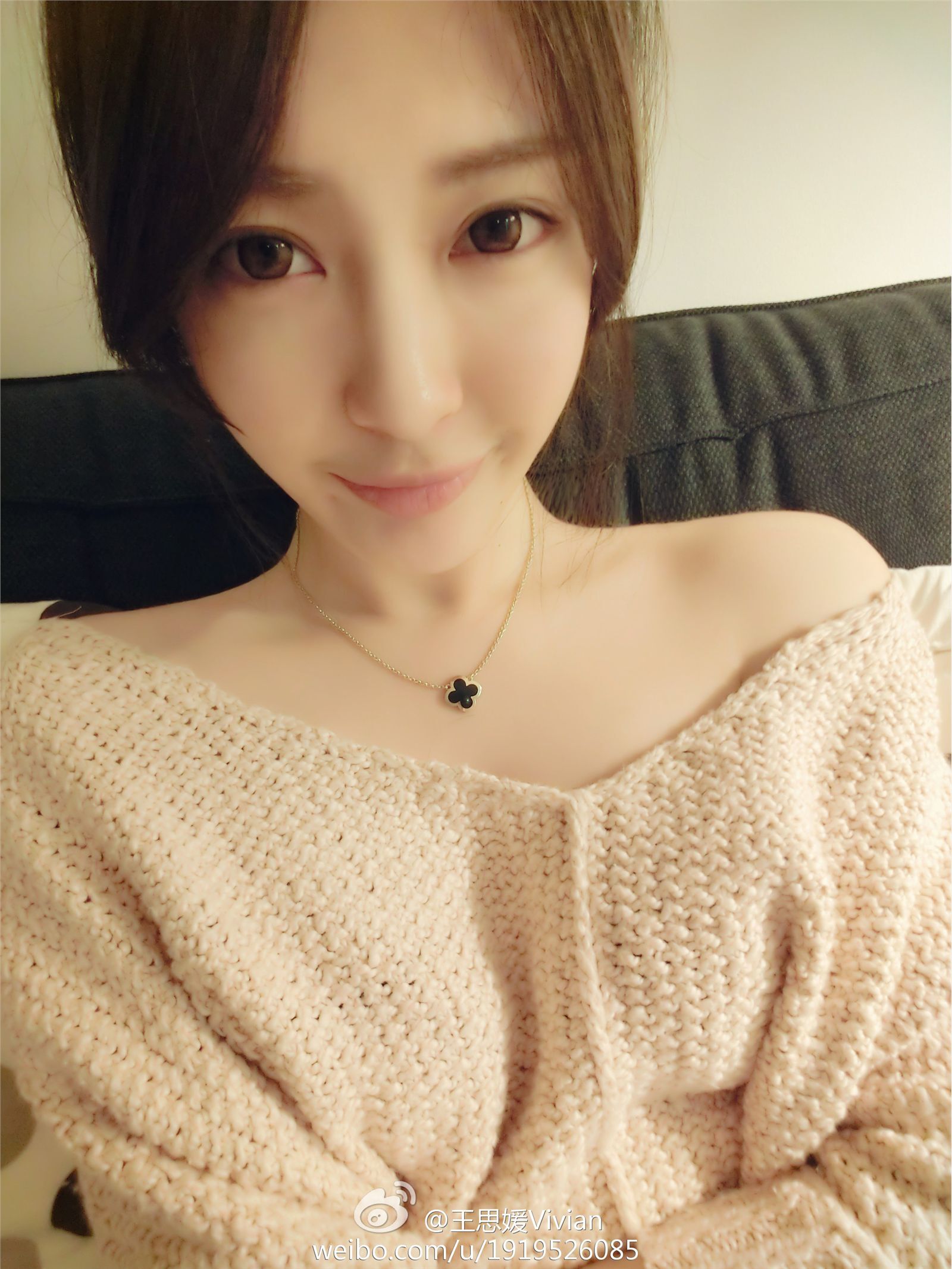 网络红人王思媛Vivian微博自拍写真合集 1