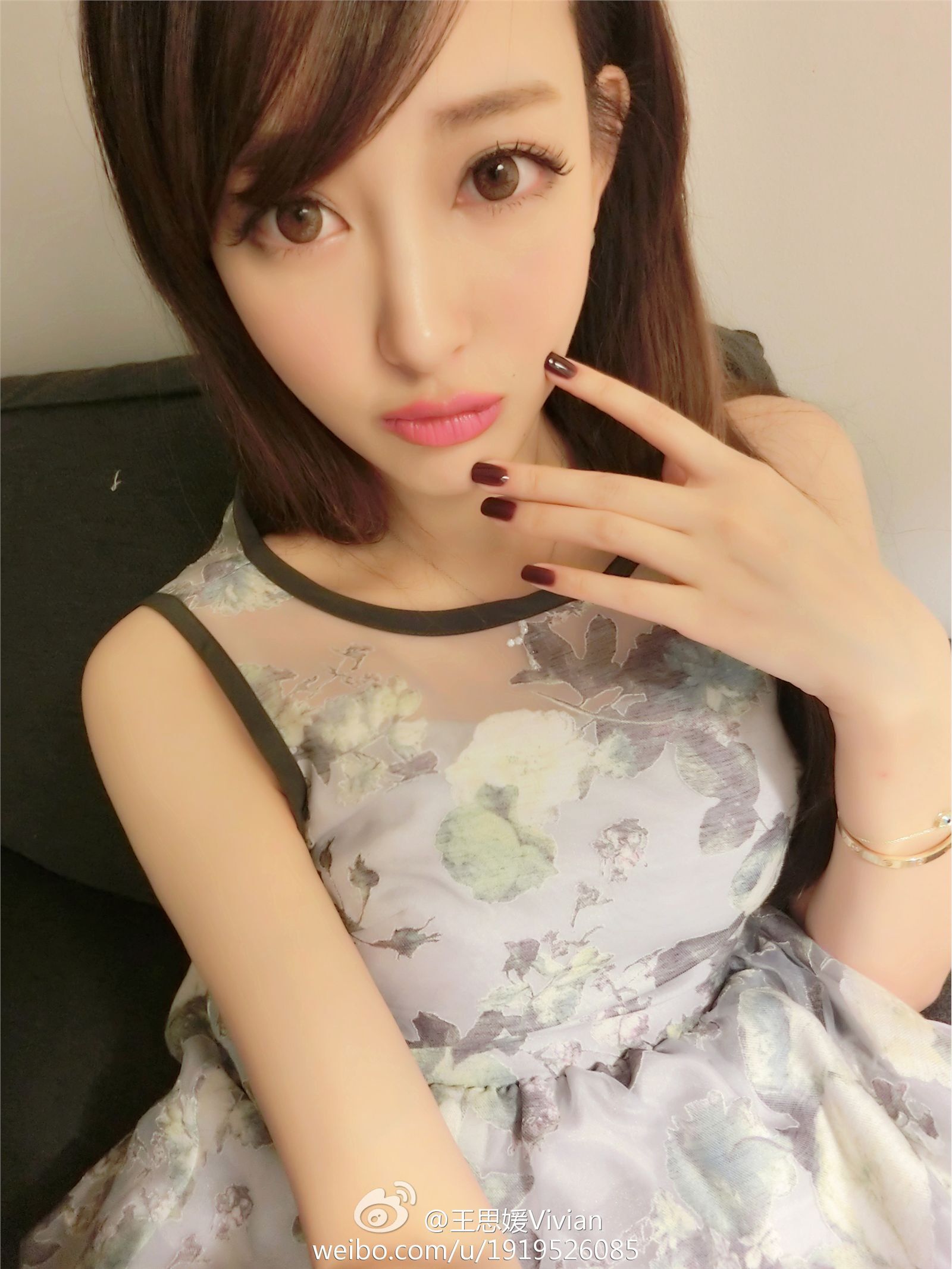 网络红人王思媛Vivian微博自拍写真合集 1