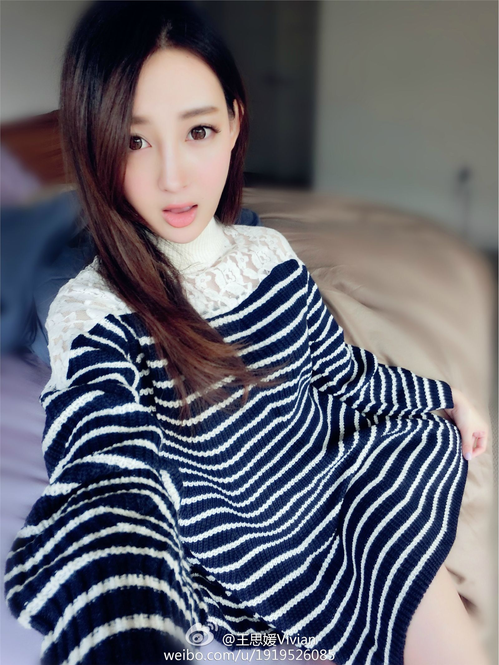网络红人王思媛Vivian微博自拍写真合集 1