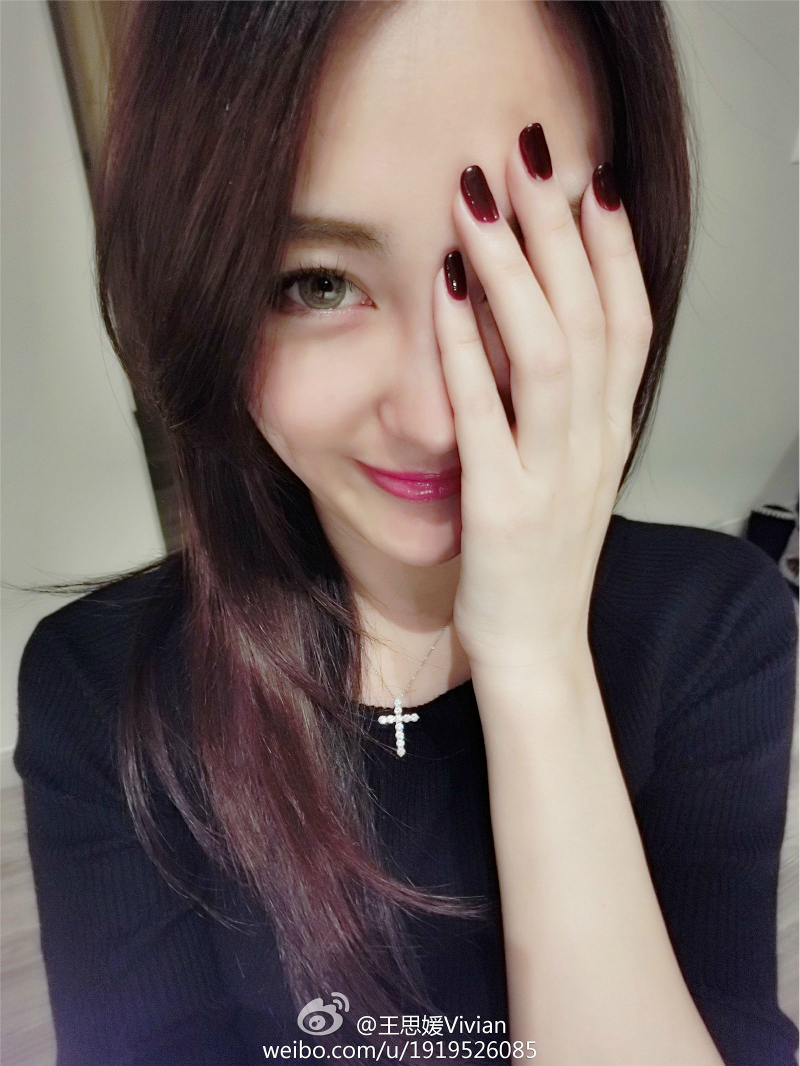 网络红人王思媛Vivian微博自拍写真合集 1