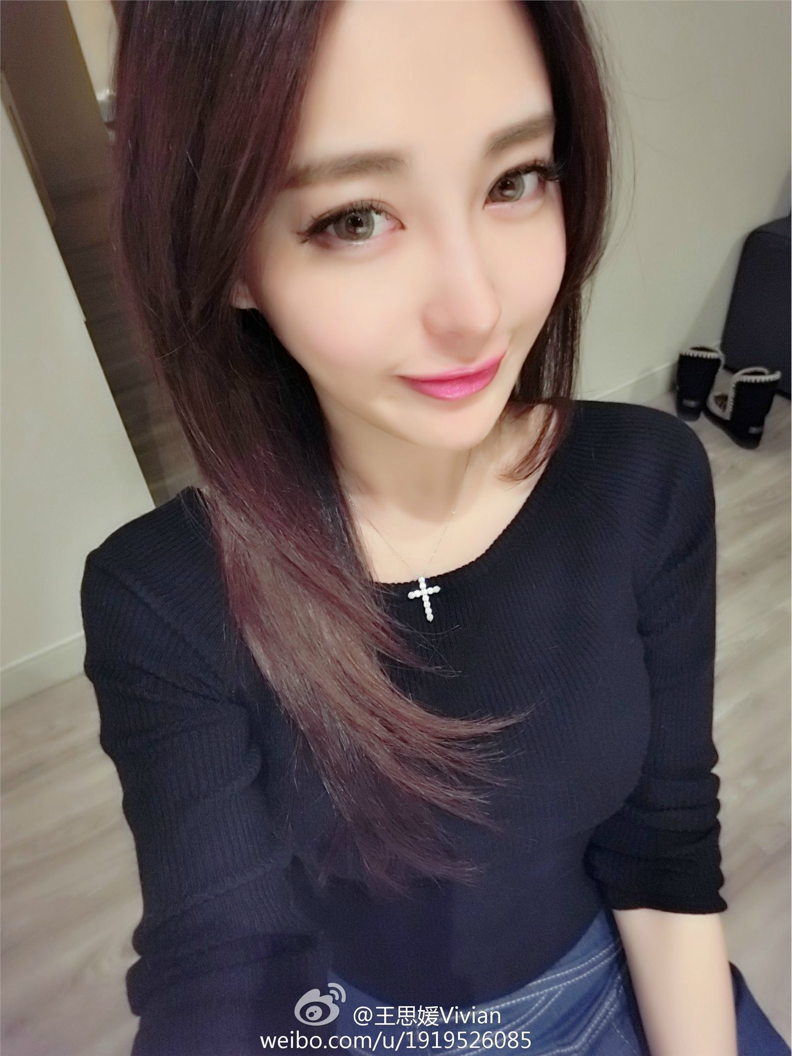 网络红人王思媛Vivian微博自拍写真合集 2