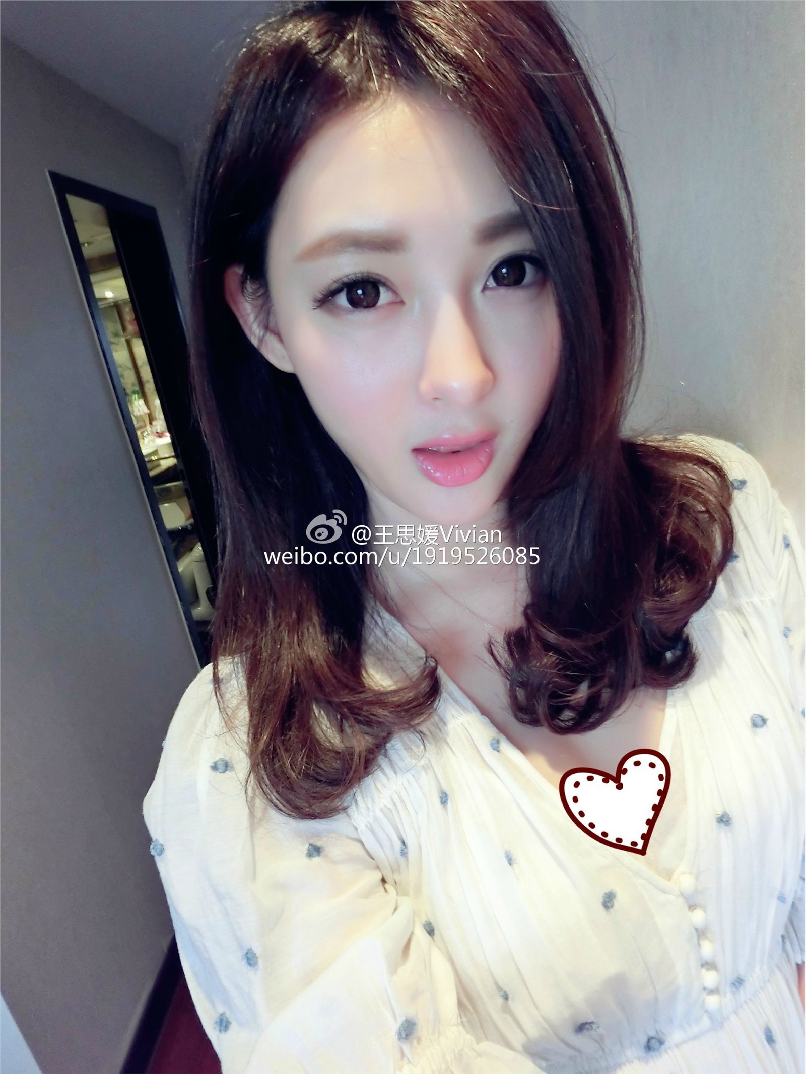 网络红人王思媛Vivian微博自拍写真合集 2
