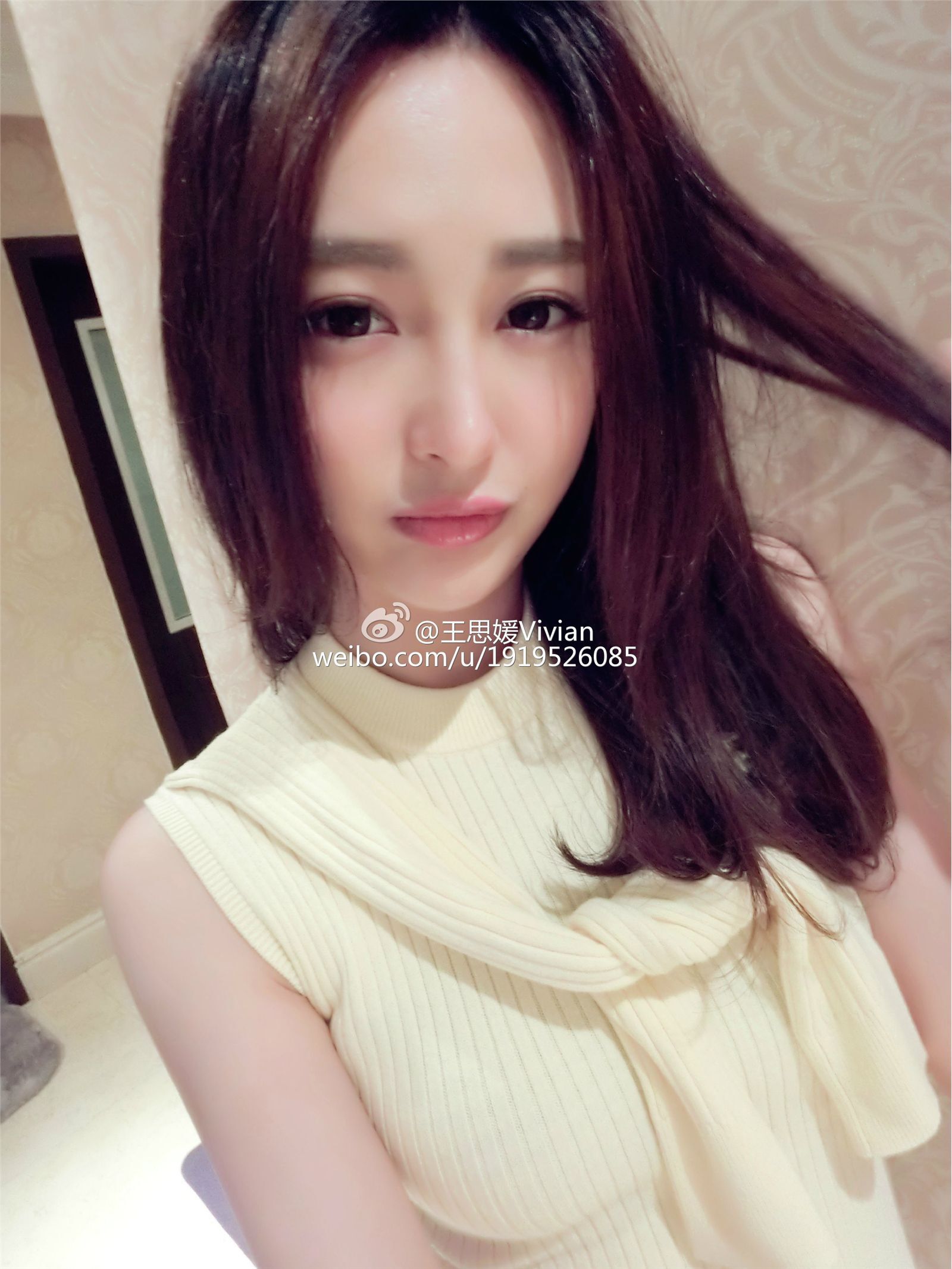 网络红人王思媛Vivian微博自拍写真合集 2