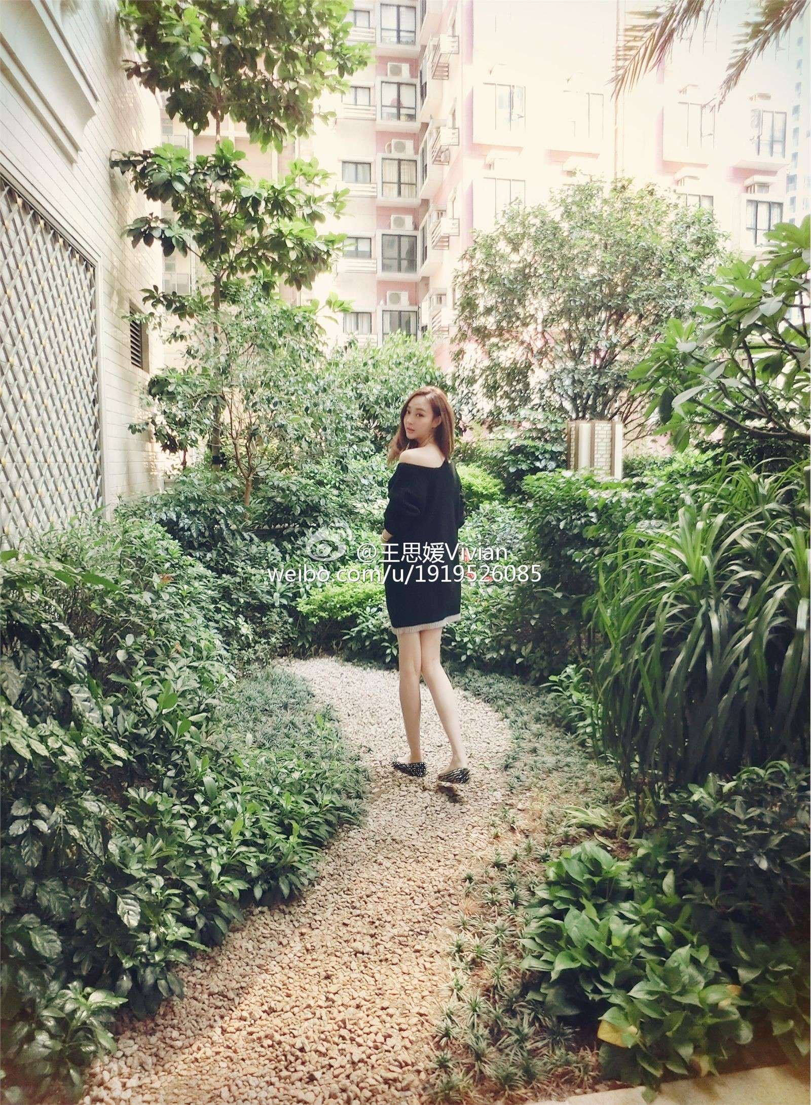 网络红人王思媛Vivian微博自拍写真合集 2