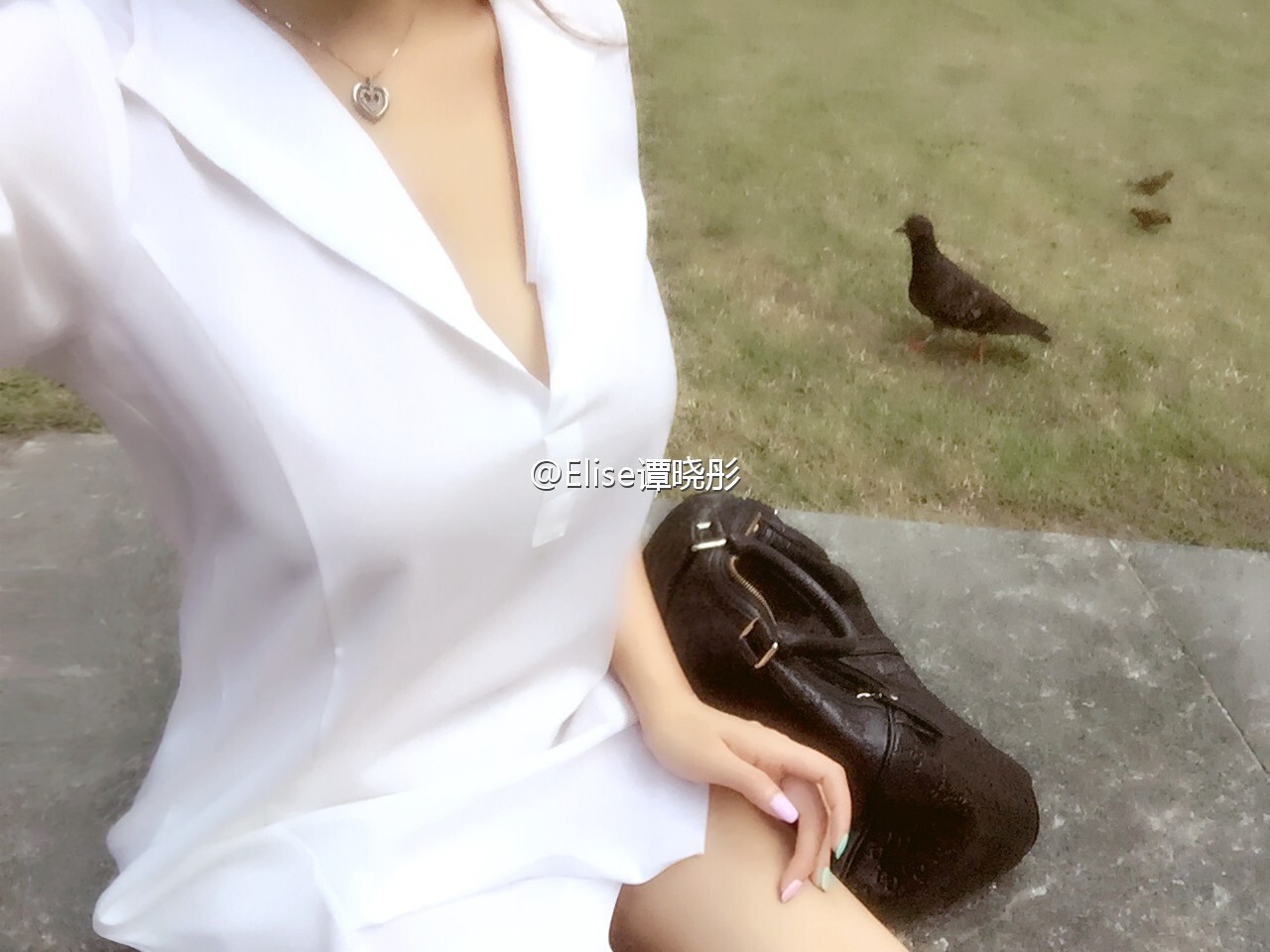 极品胸器嫩模Elise谭晓彤微博福利图片