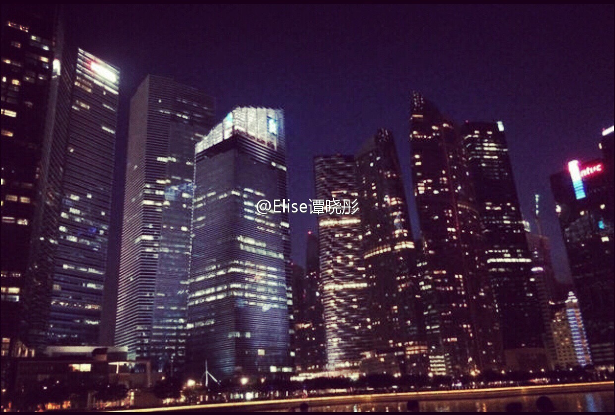 极品胸器嫩模Elise谭晓彤微博福利图片