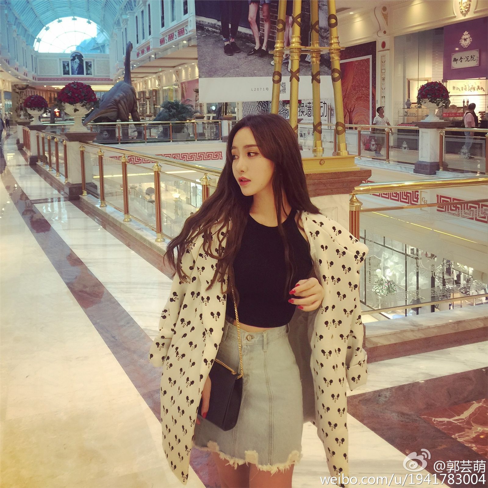 美女模特郭芸萌 微博美图合集