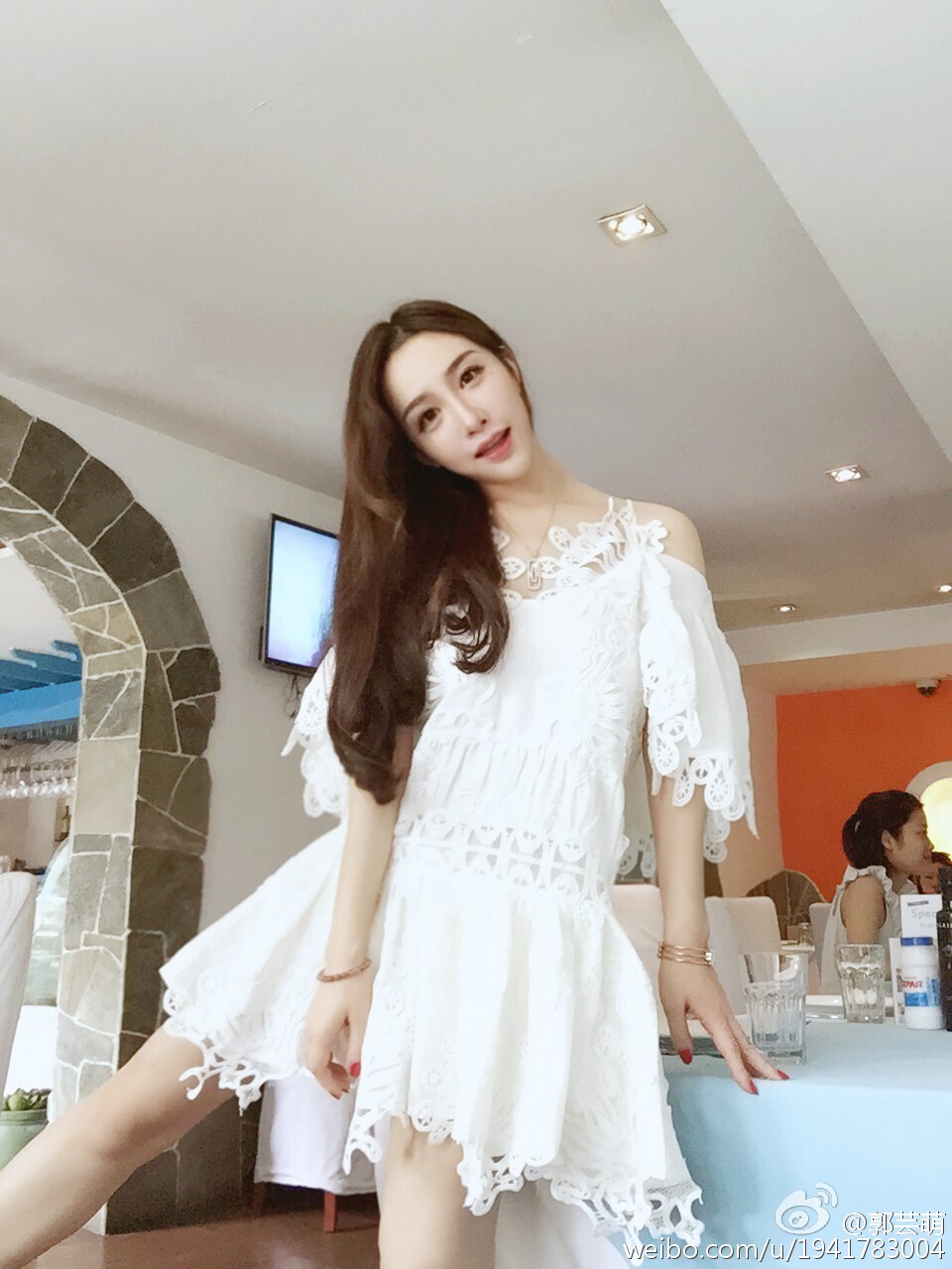 美女模特郭芸萌 微博美图合集