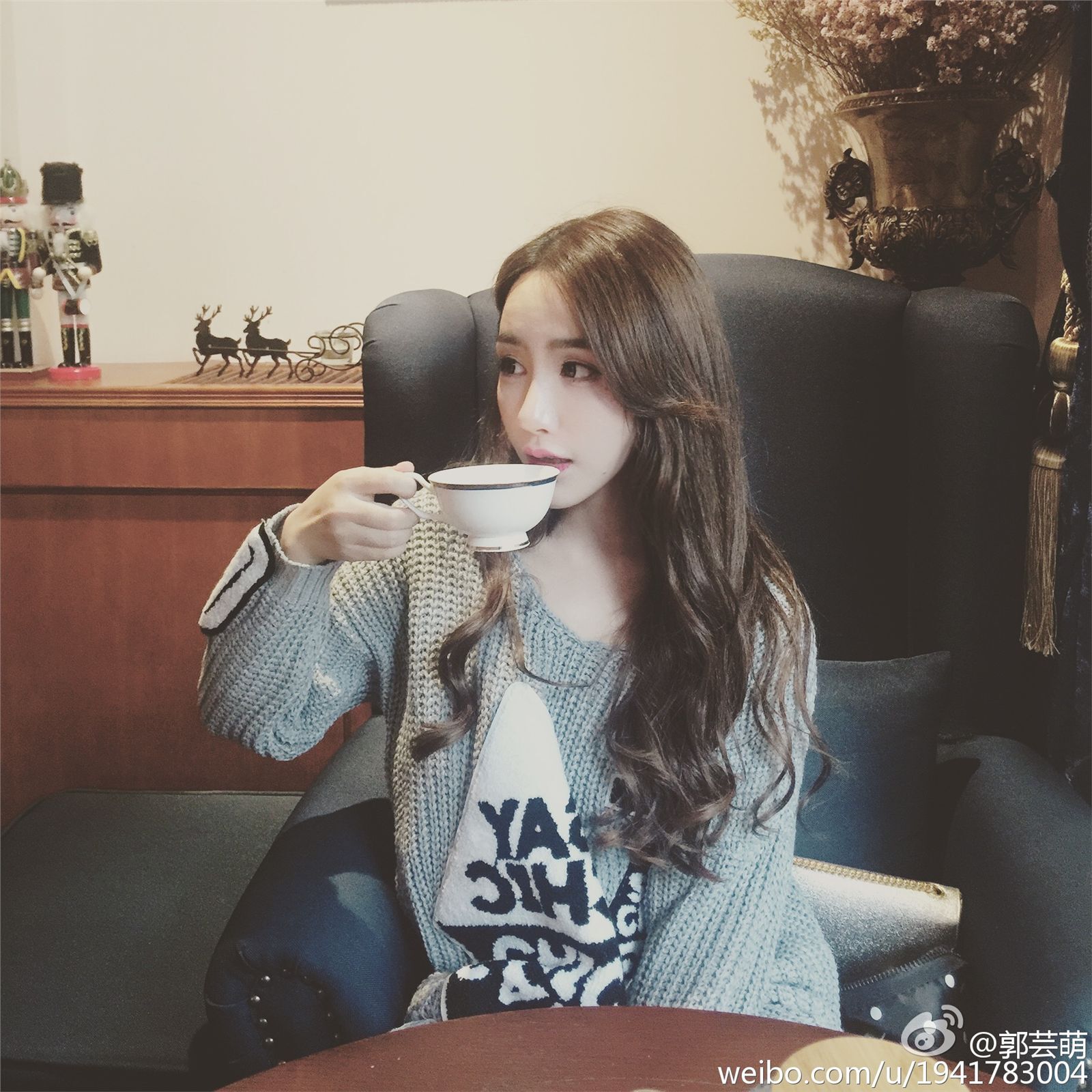 美女模特郭芸萌 微博美图合集