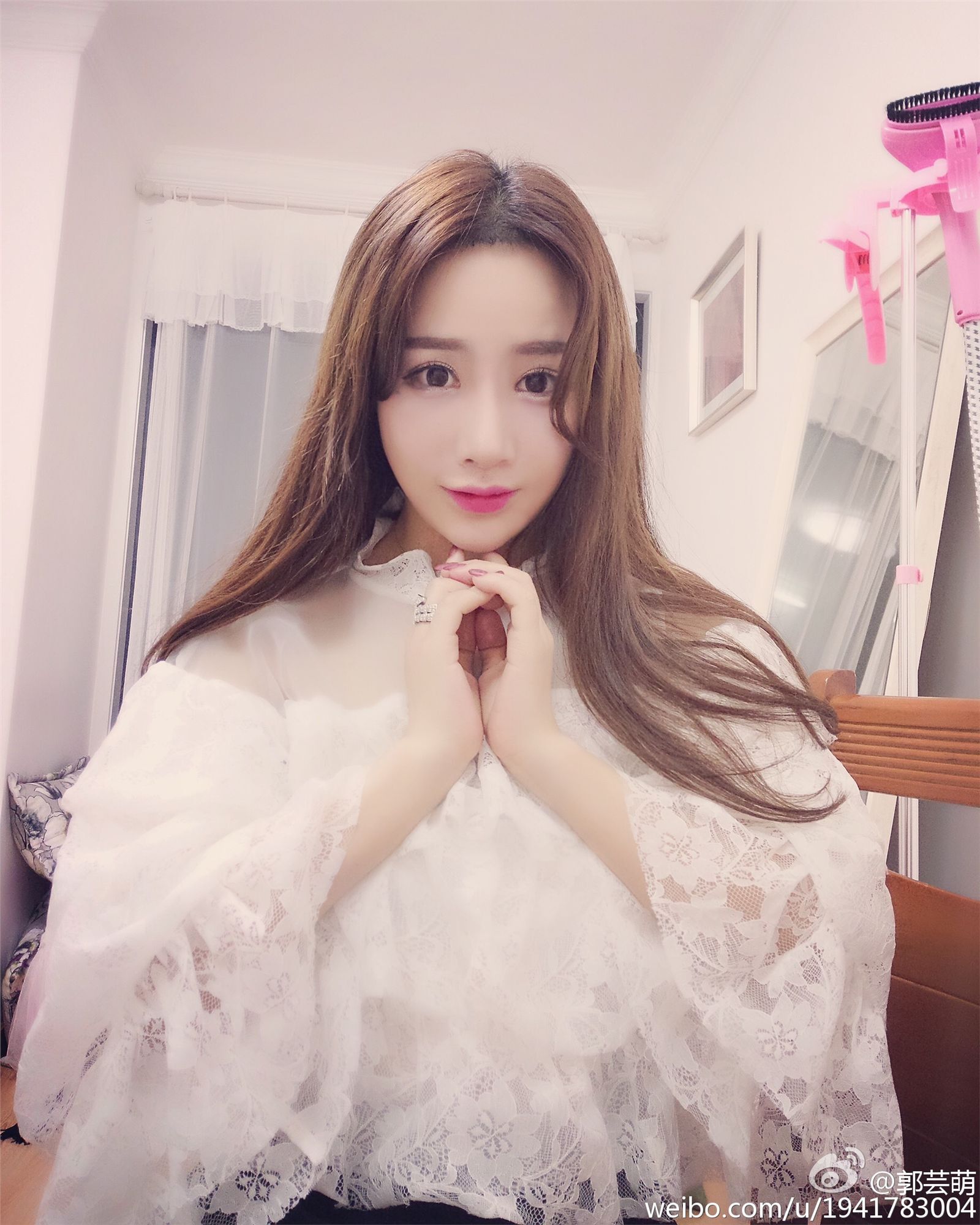 美女模特郭芸萌 微博美图合集