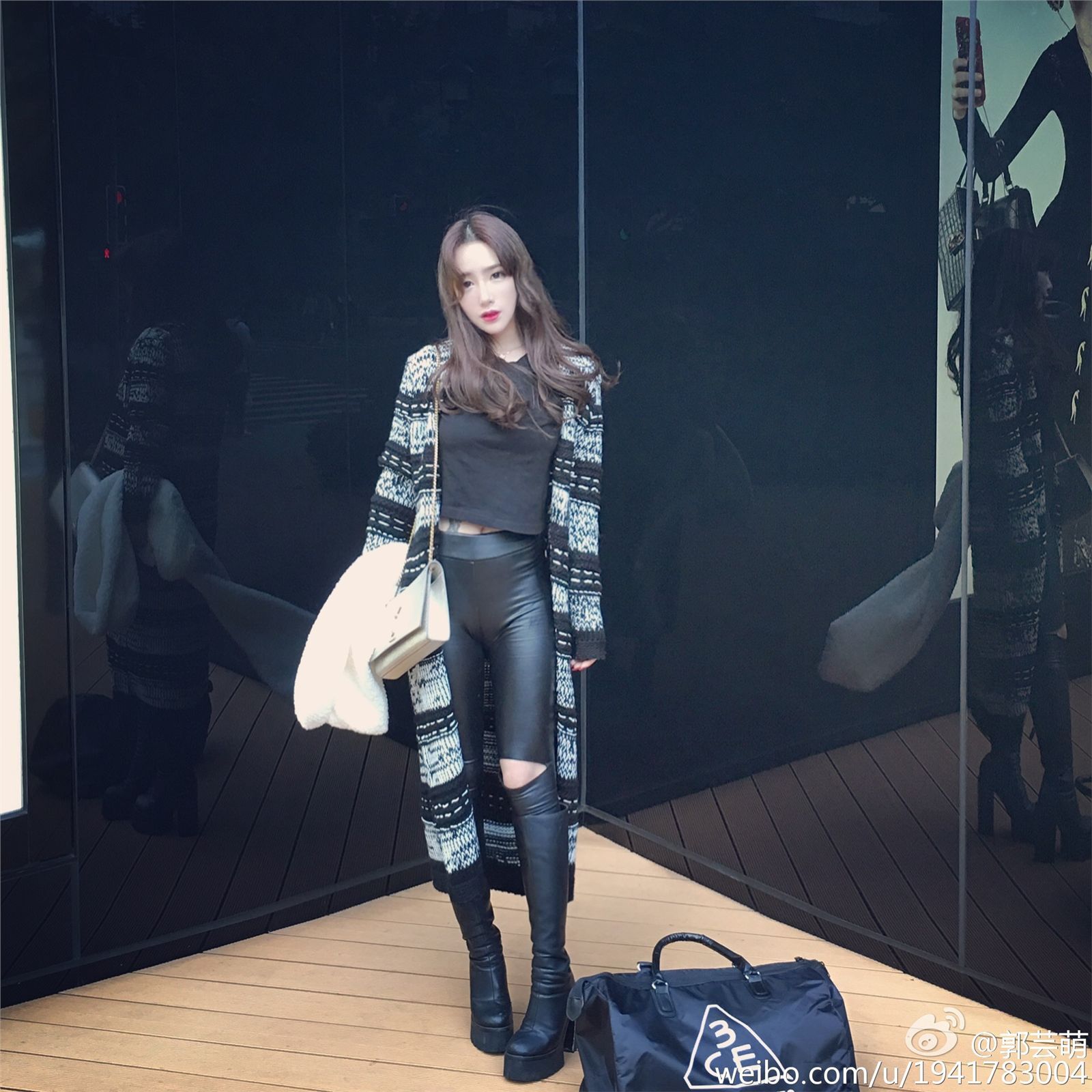 美女模特郭芸萌 微博美图合集