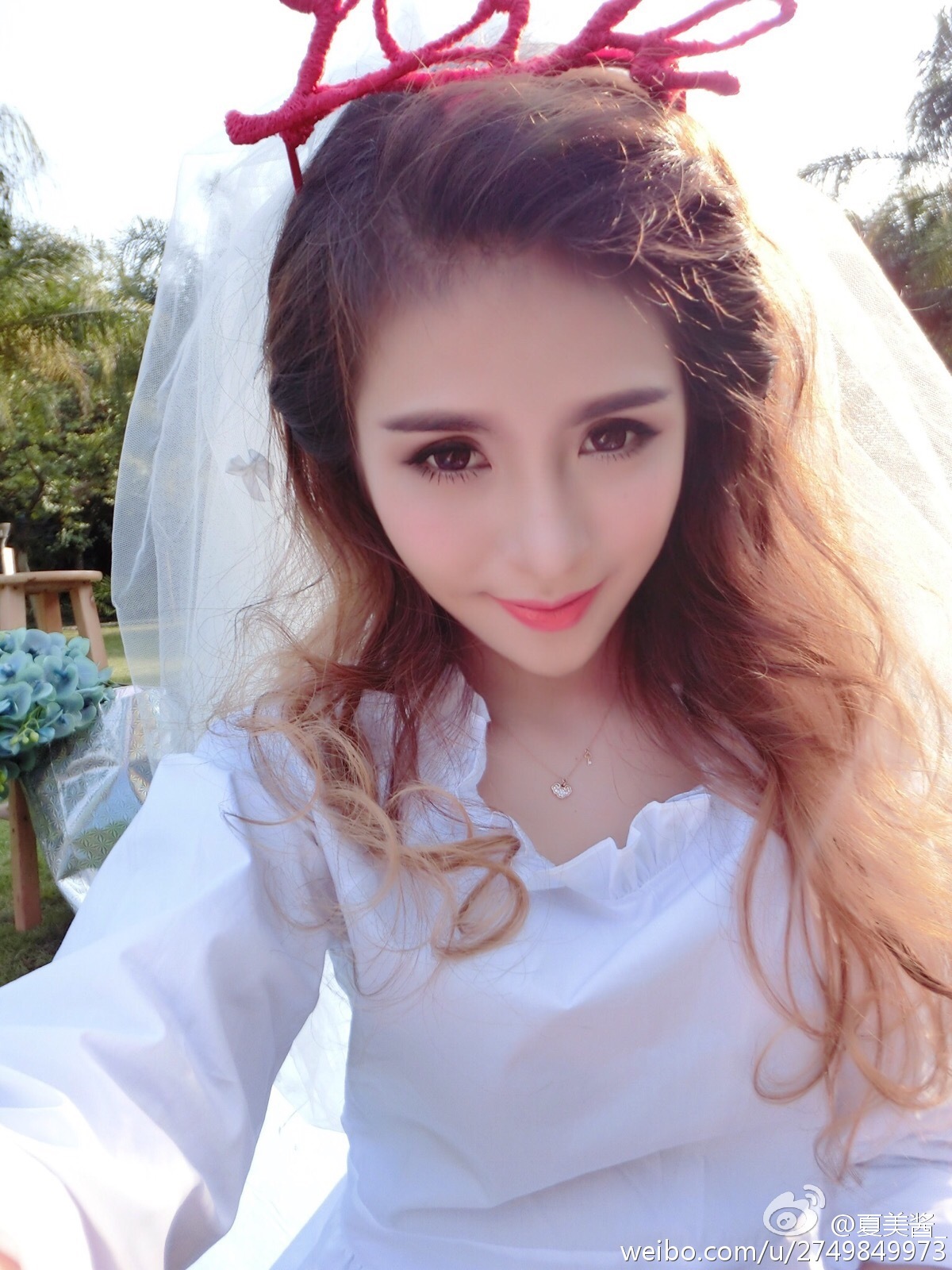 波萝社LOL美女夏美酱 微博图集