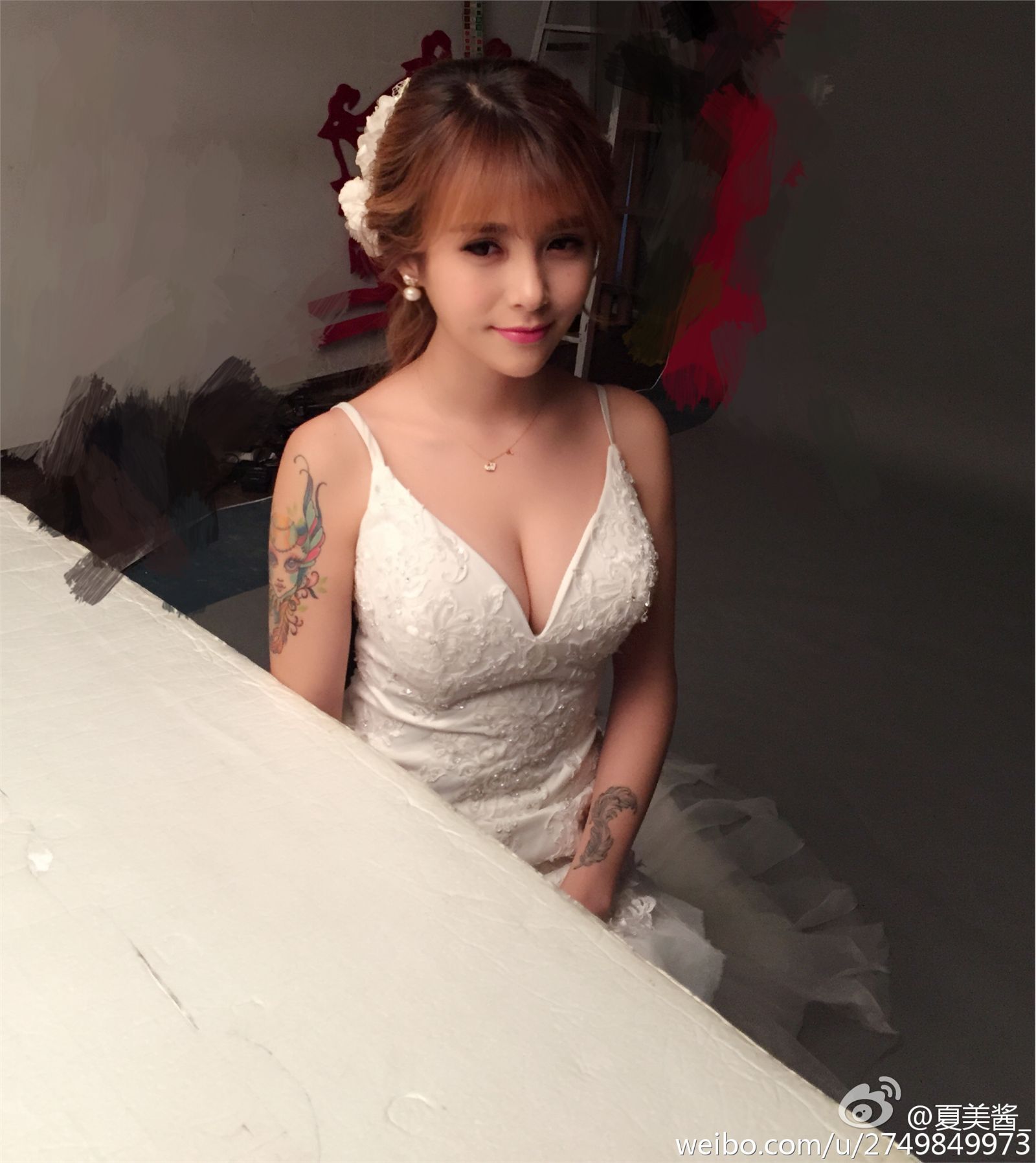 波萝社LOL美女夏美酱 微博图集