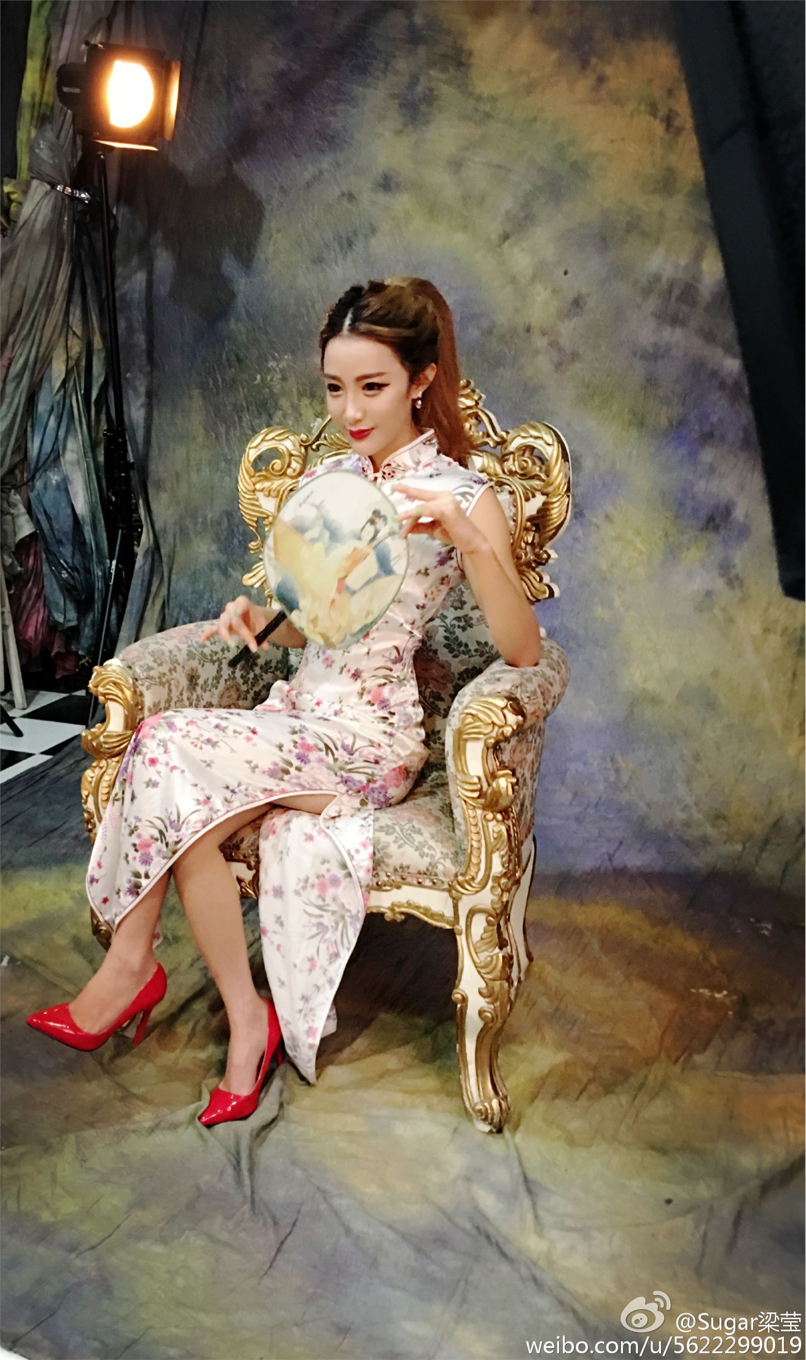 美臀女神 - Sugar梁莹性感微博图片打包