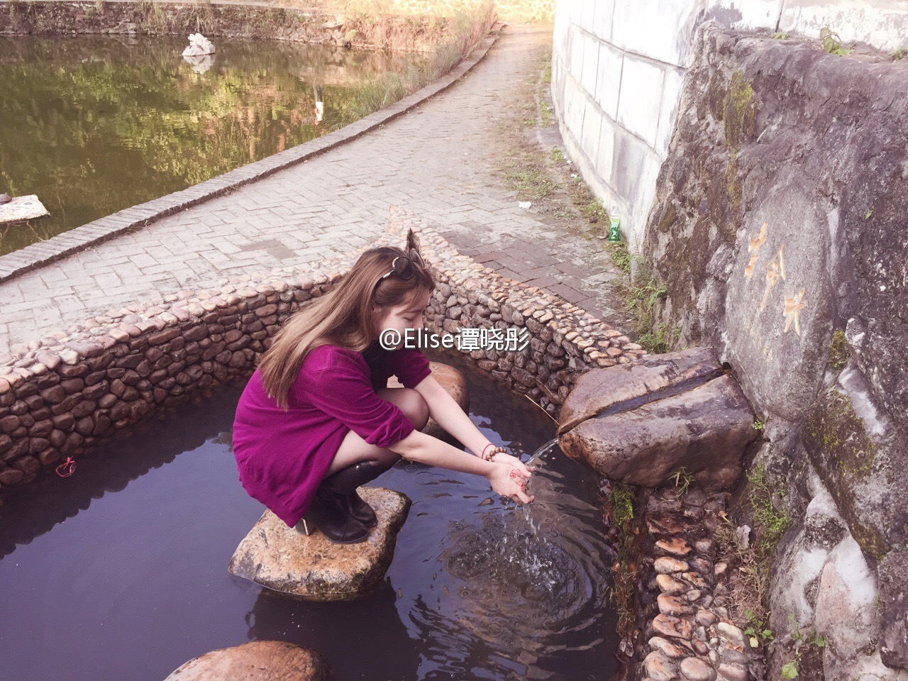 34F大胸模特Elise谭晓彤微博散图