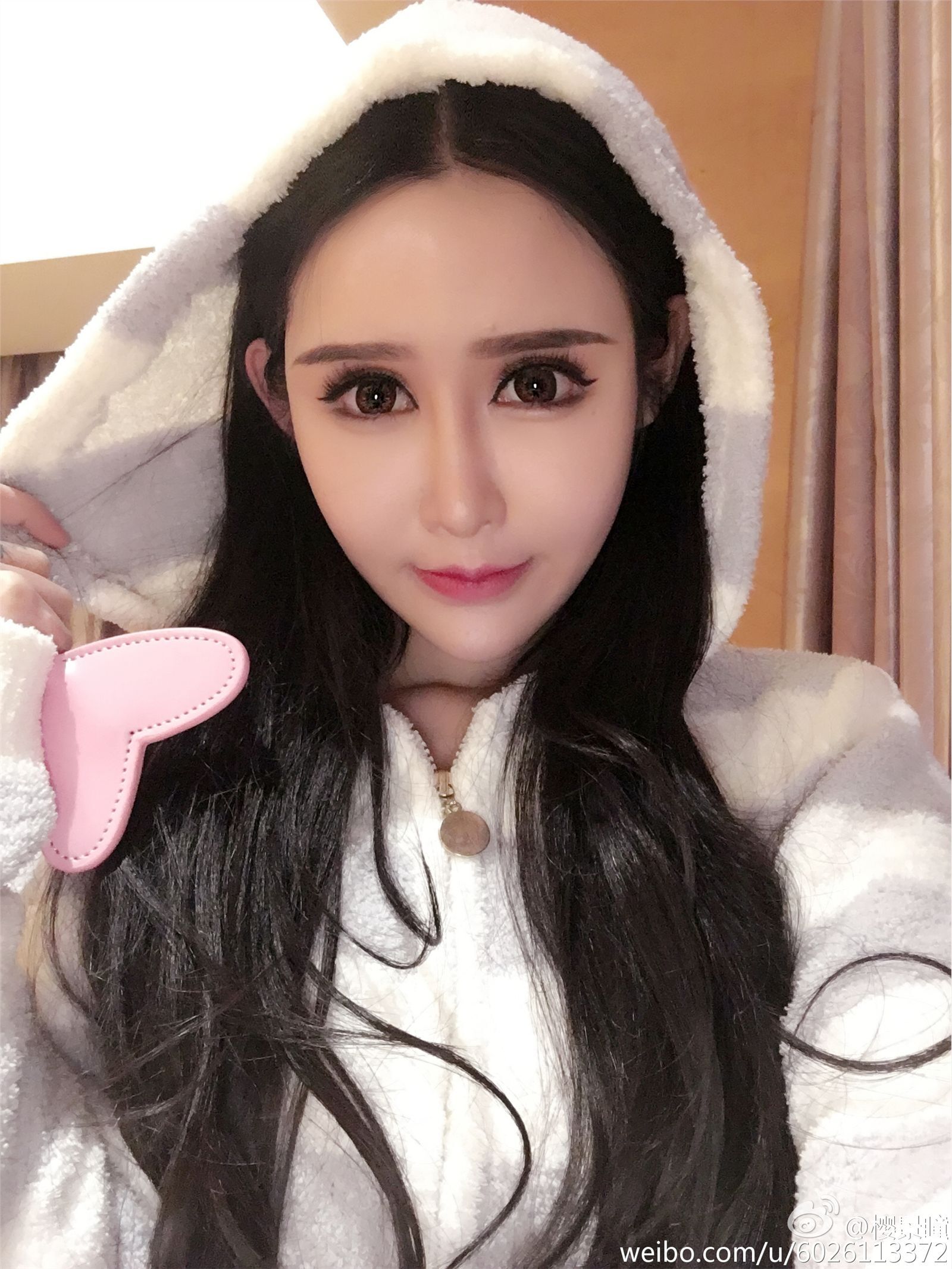 微博红人人气模特欣杨Kitty 微博最新图集