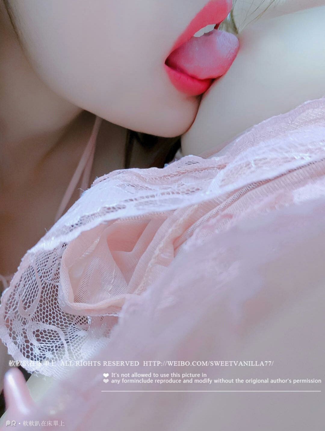 软软趴在床单上-1108禁断的百合花