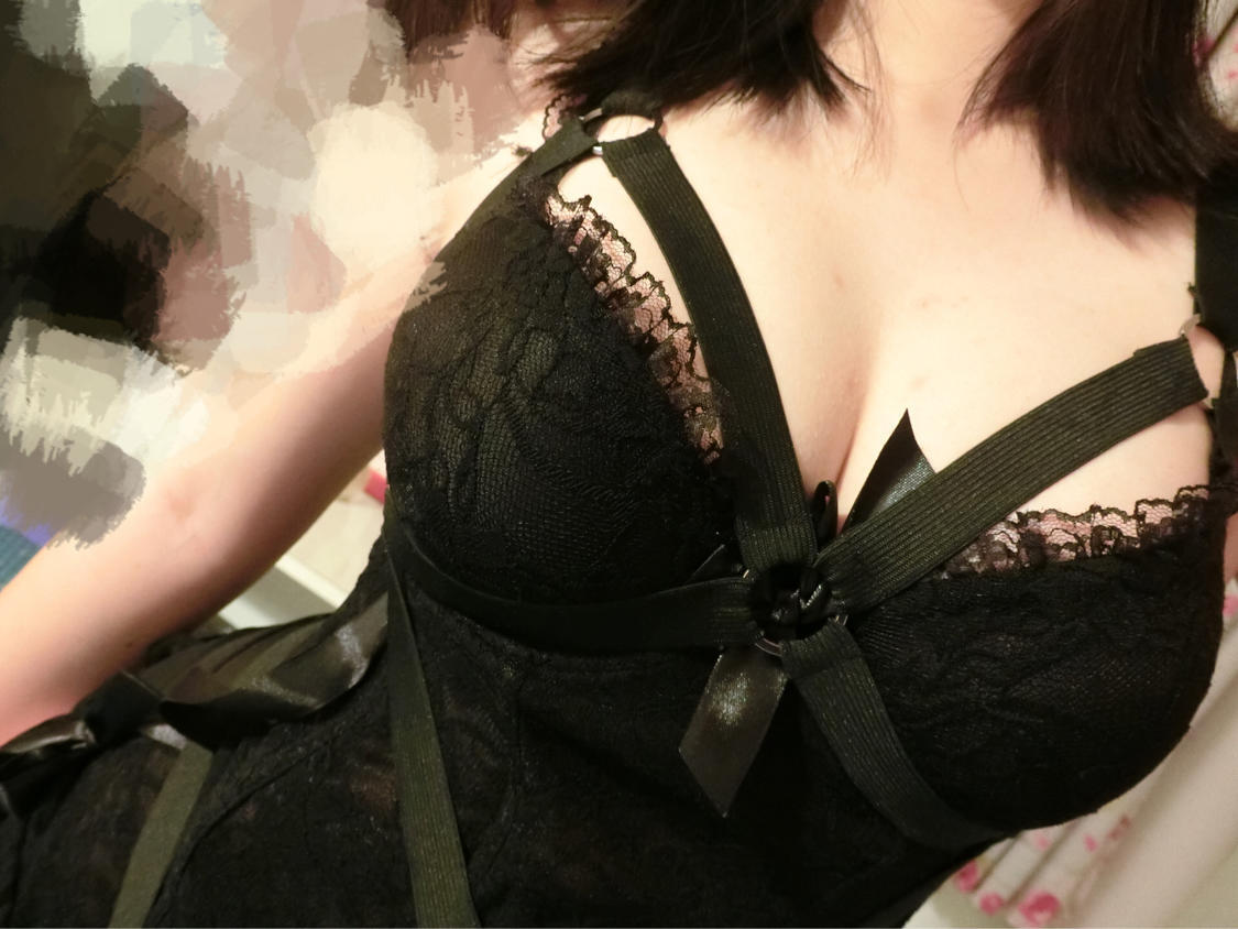 微博@你陌 VIP图包视频原版无水印 拘束