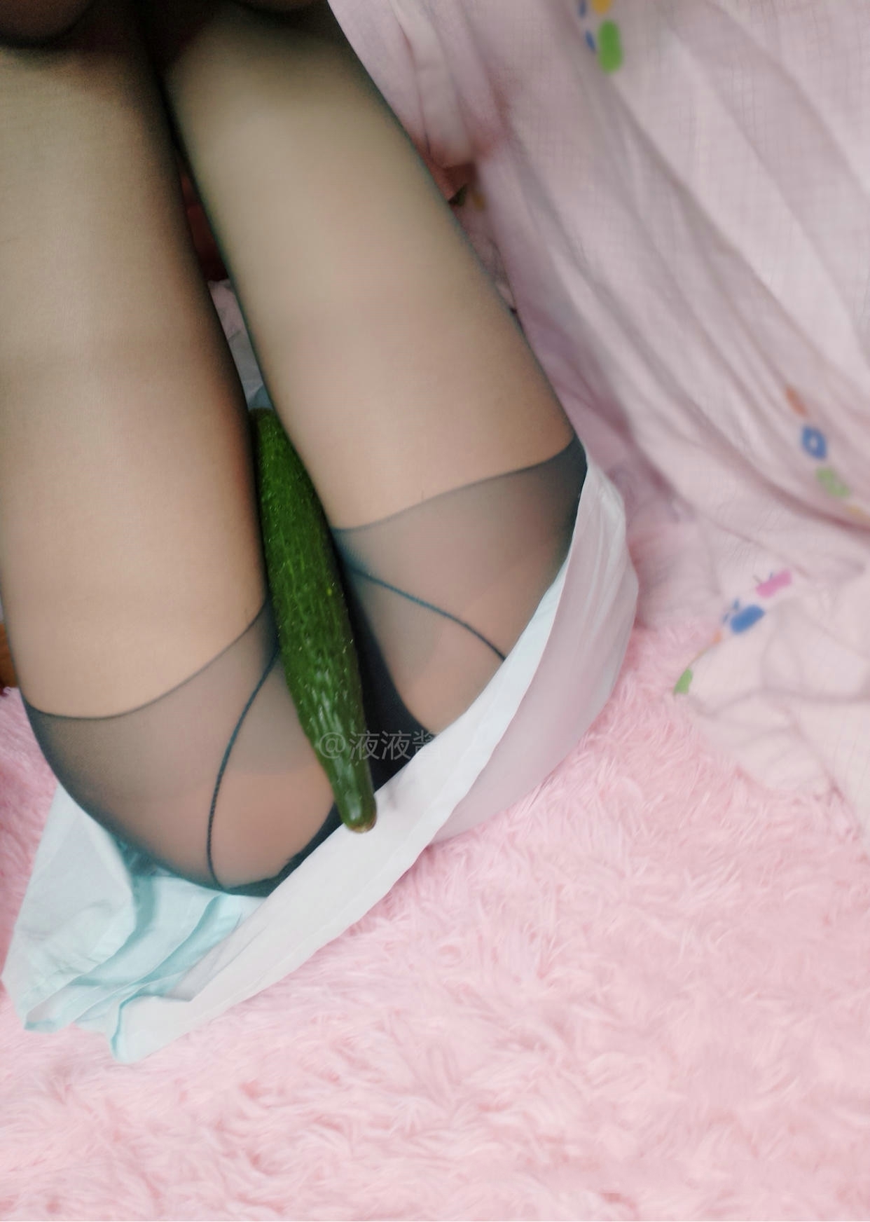 微博@液液酱YeYe – 黄瓜与绿丝