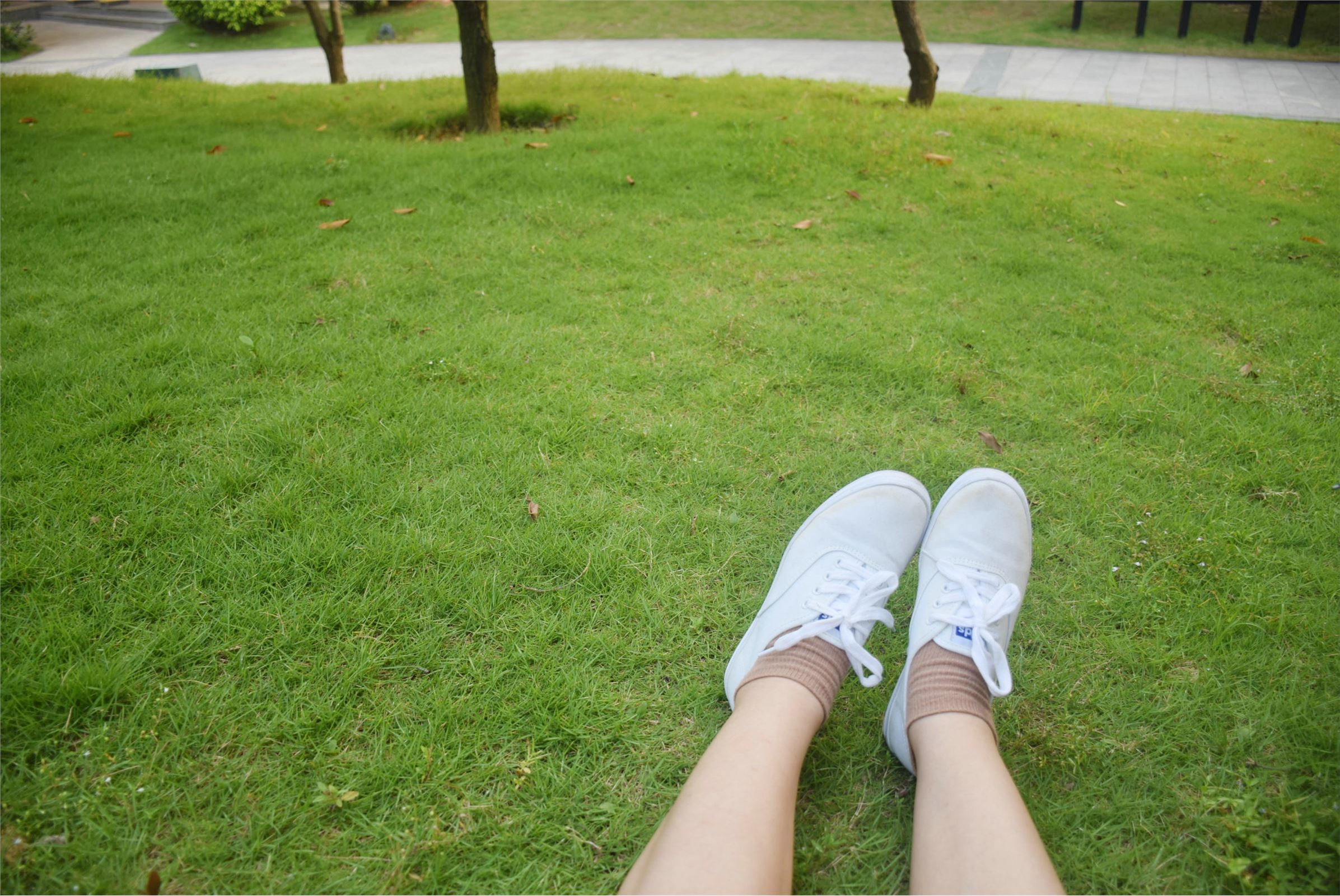 微博@Mika啾-公园170919—公园露出