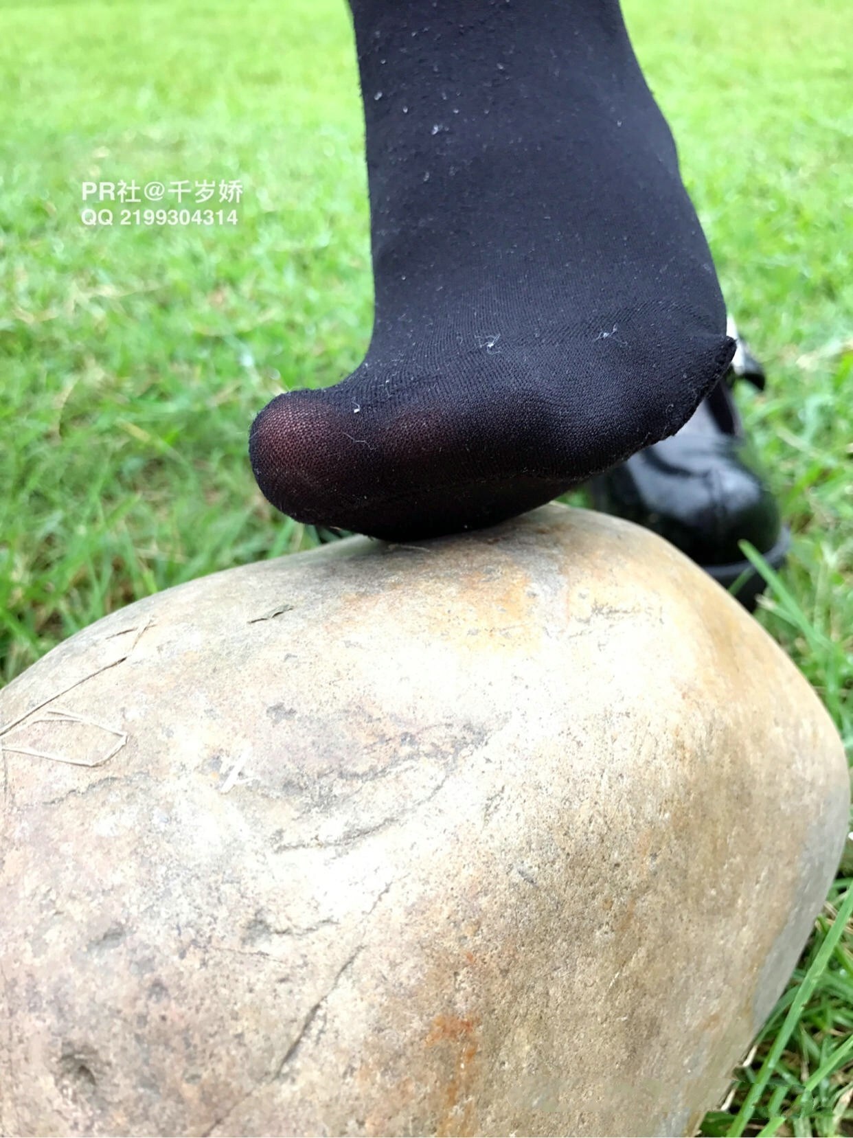 微博@千岁娇3-JK黑丝play